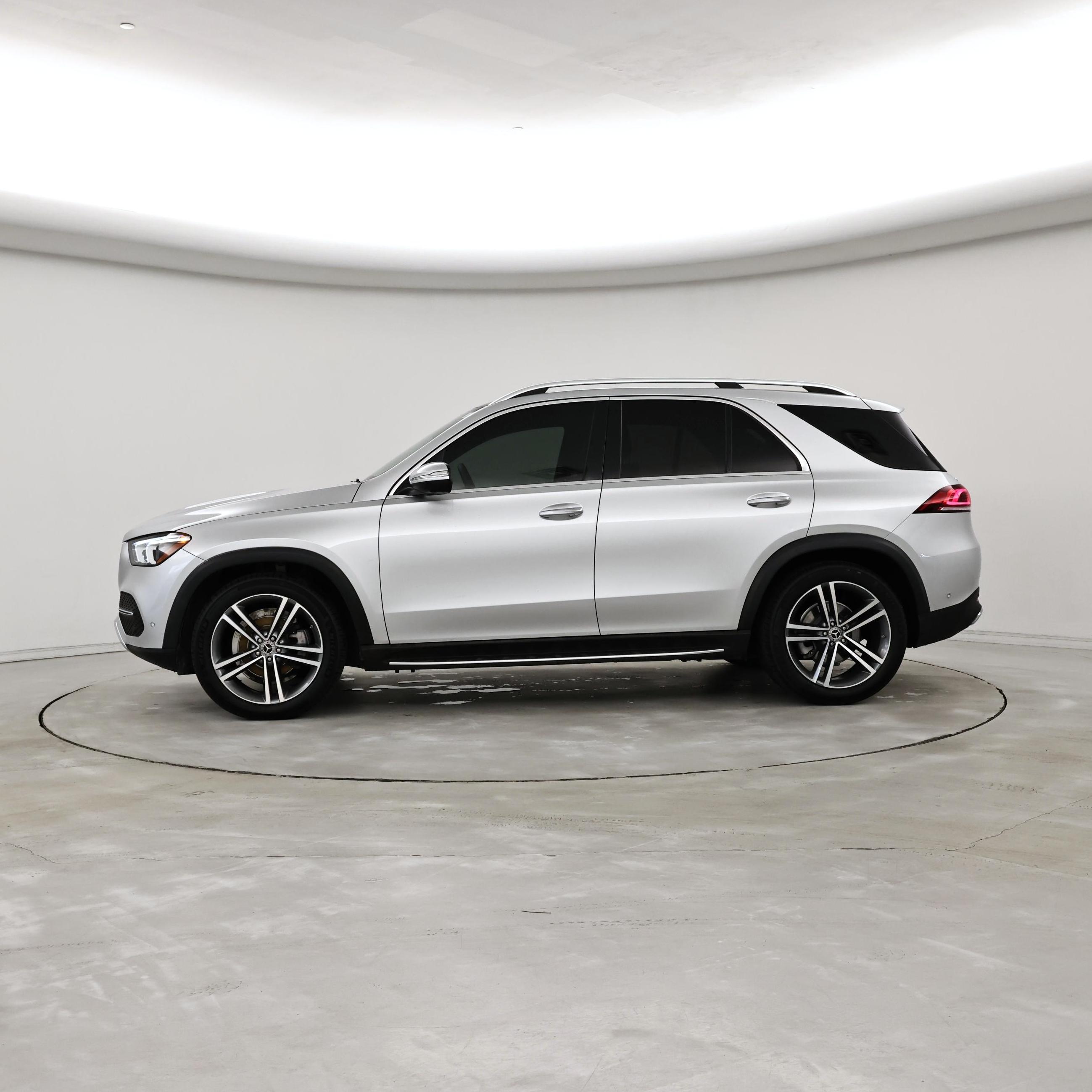 Thumbnail: 2020 Mercedes-Benz GLE - 3