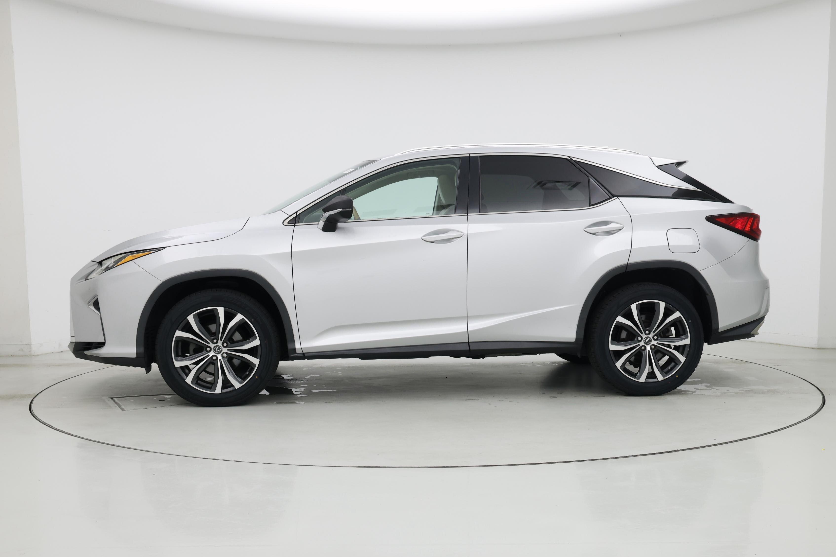 Thumbnail: 2019 Lexus RX - 3