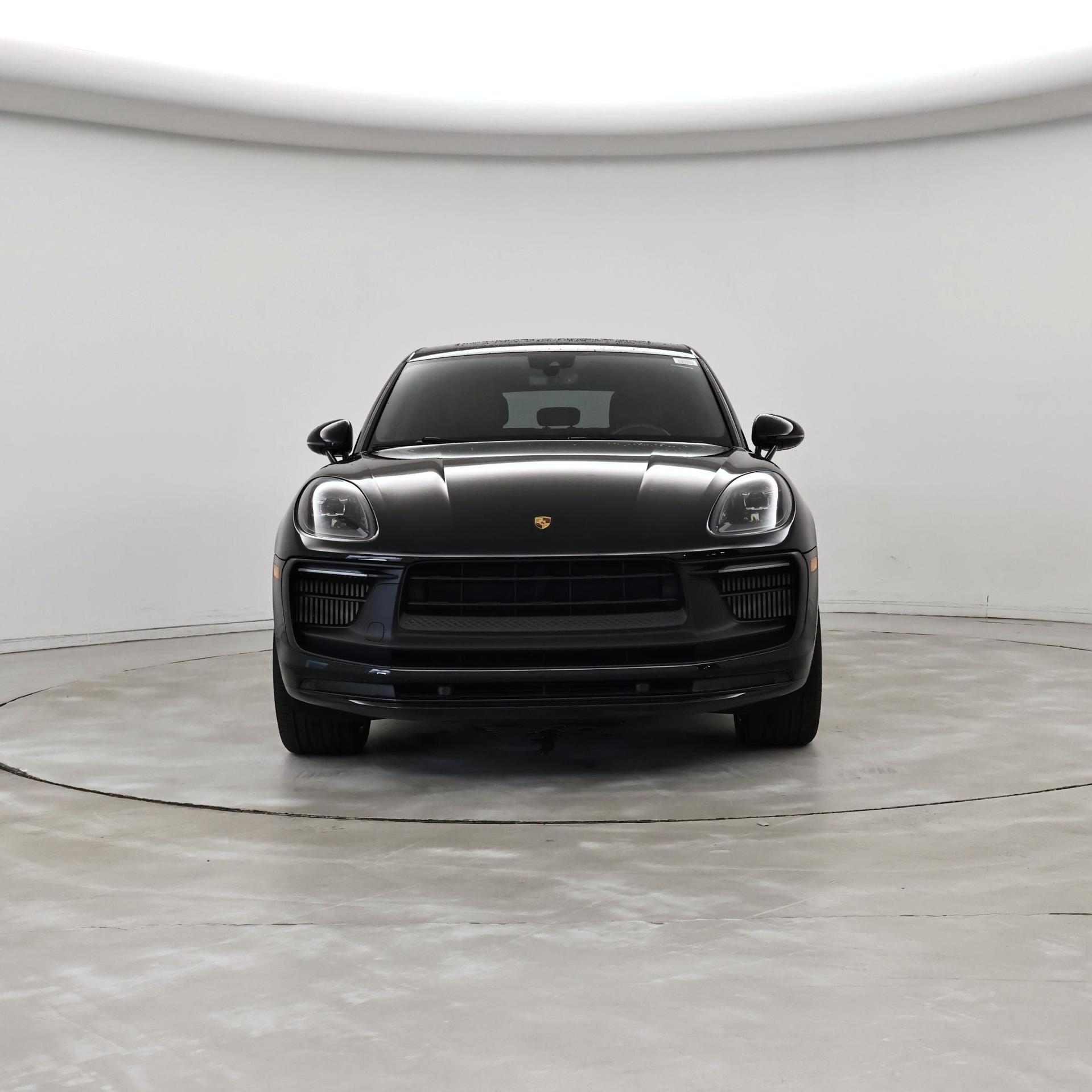 Thumbnail: 2022 Porsche Macan - 5
