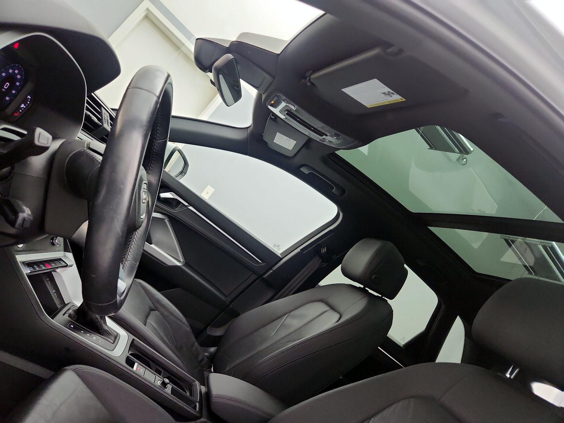 Thumbnail: 2020 Audi Q3 - 19