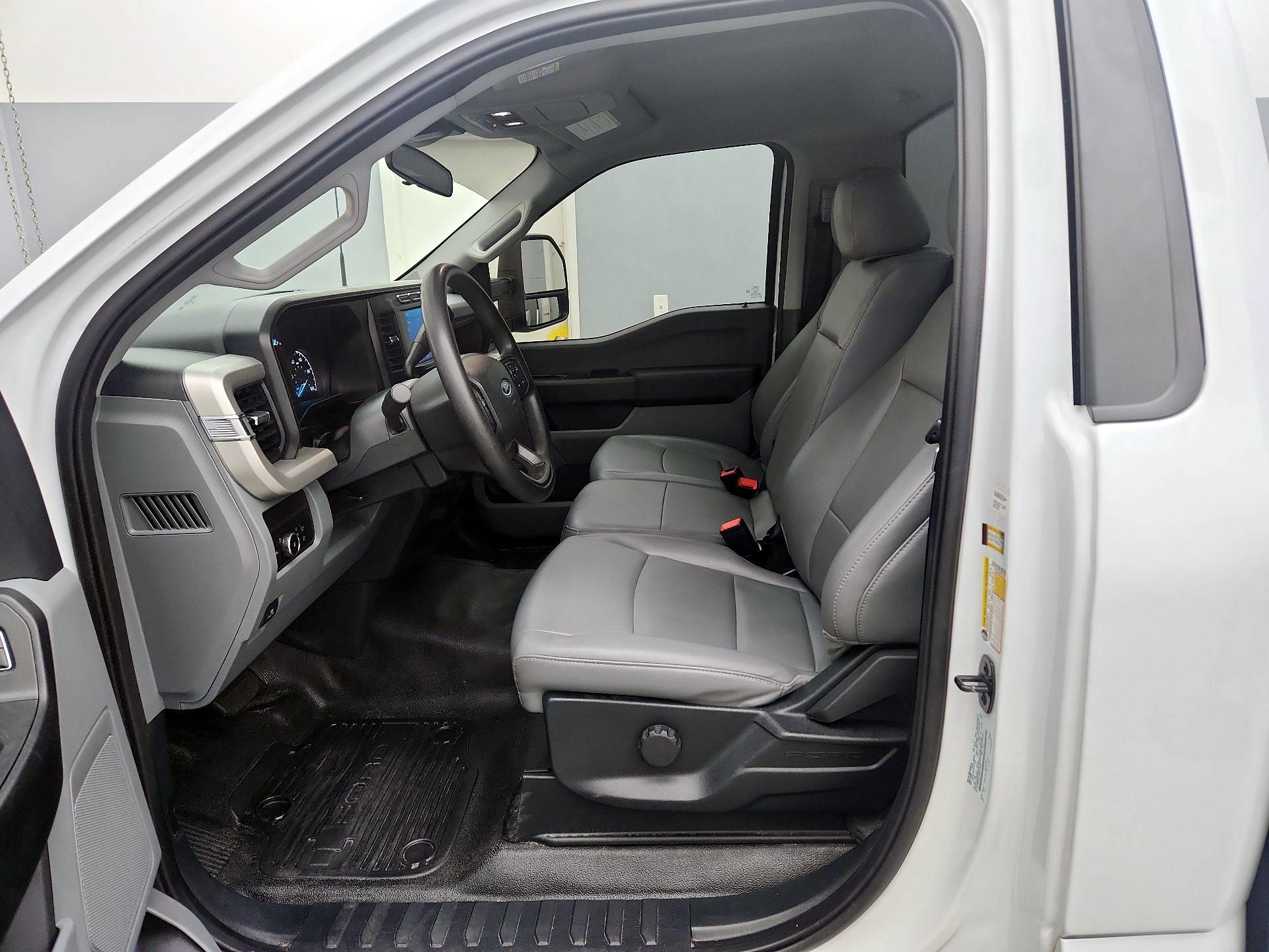 Thumbnail: 2023 Ford F-250 - 11