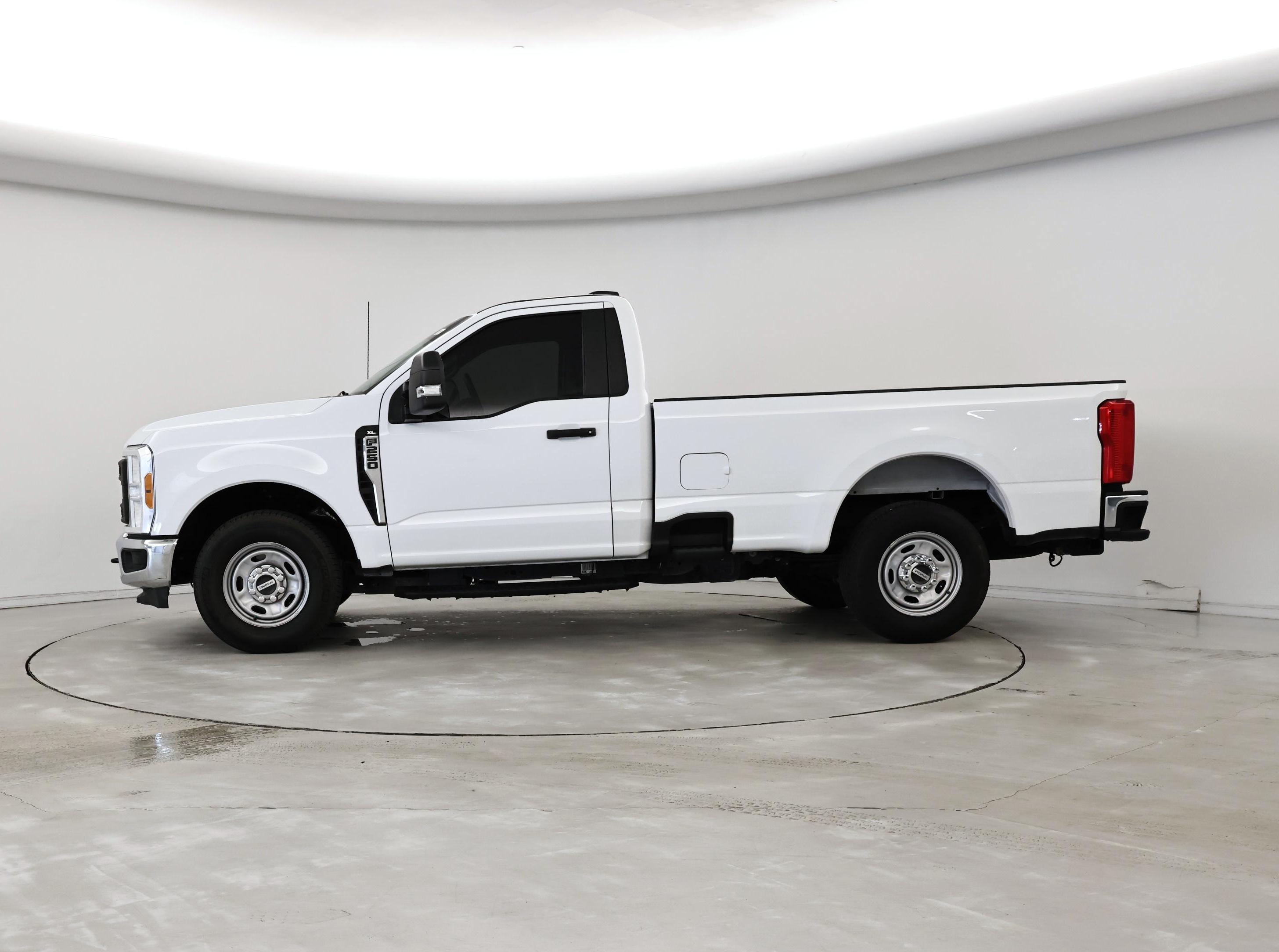 Thumbnail: 2023 Ford F-250 - 3