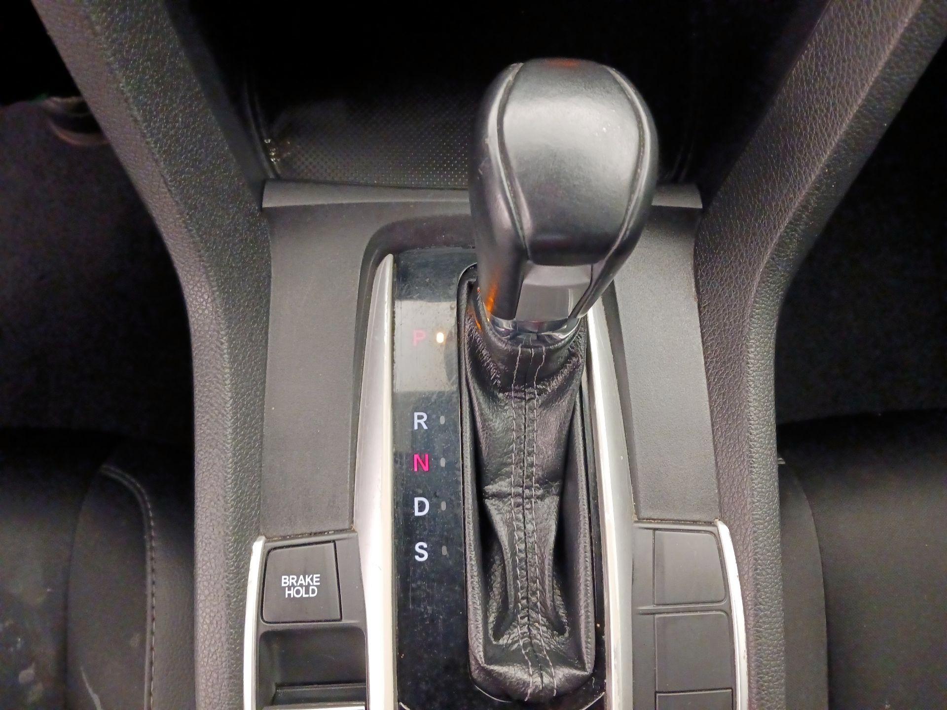 Thumbnail: 2020 Honda Civic - 17