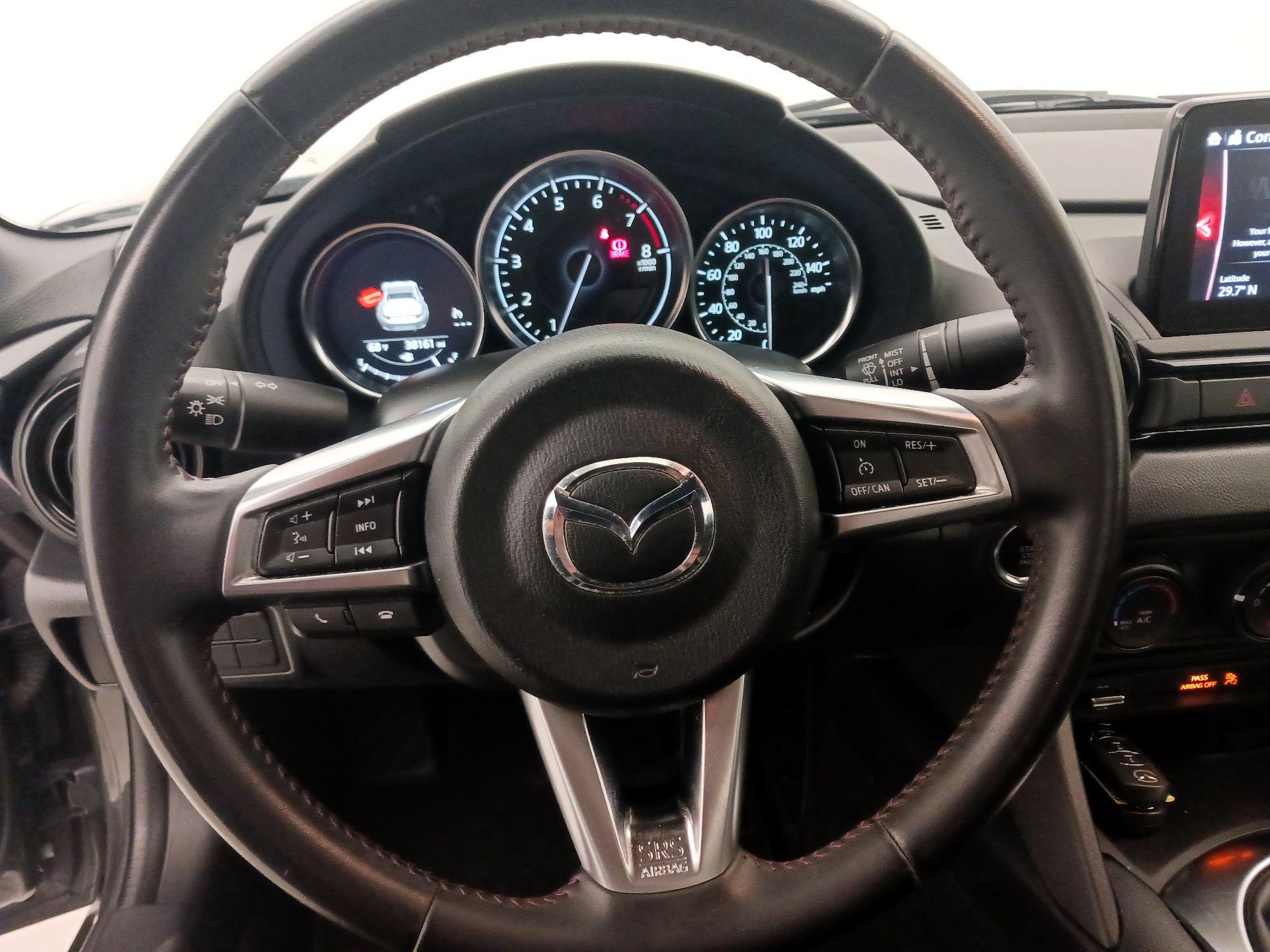 Thumbnail: 2018 Mazda MX-5 Miata - 10