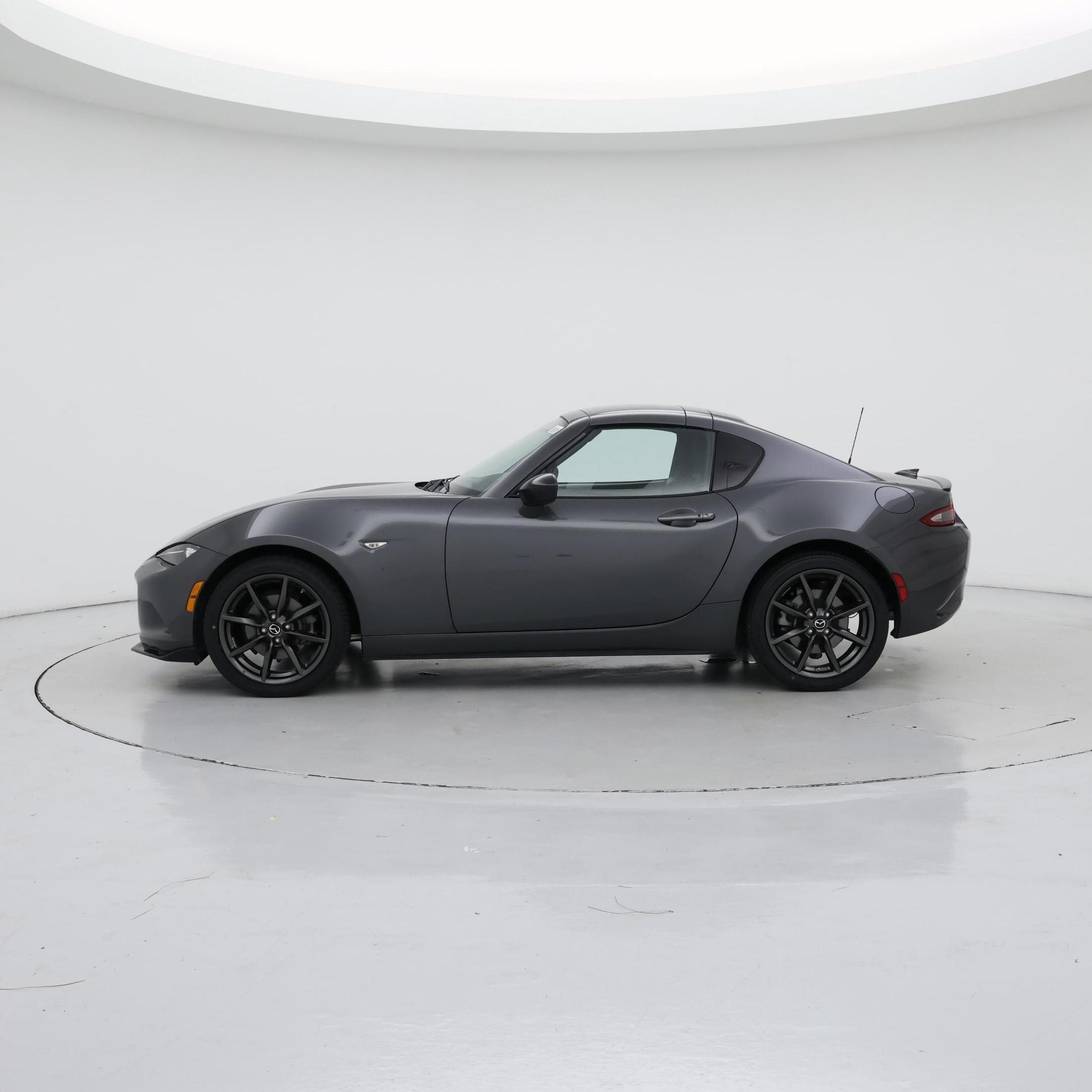 Thumbnail: 2018 Mazda MX-5 Miata - 3