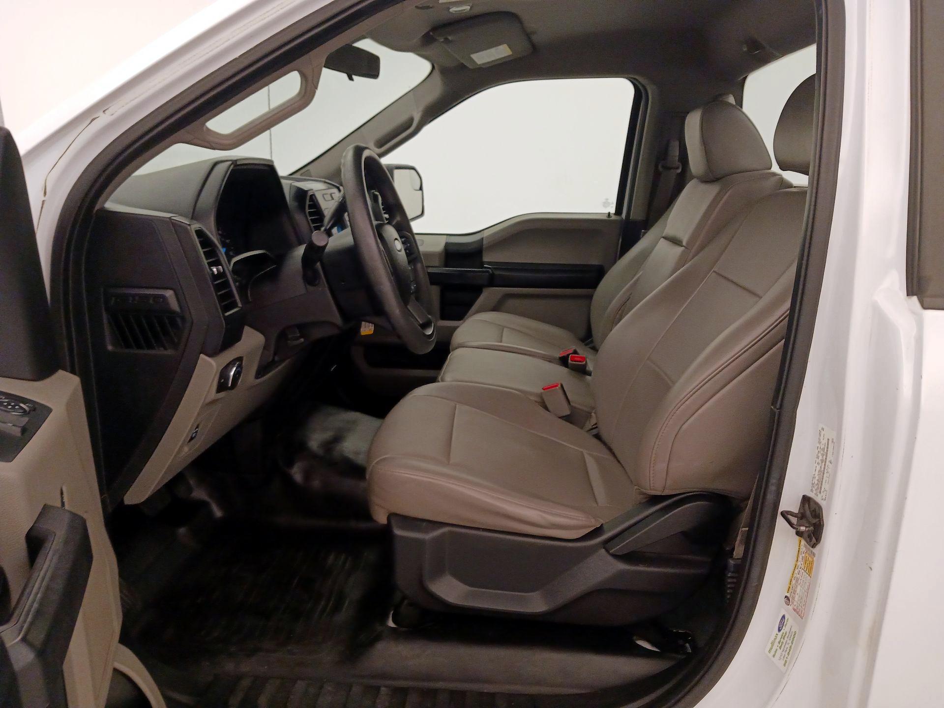 Thumbnail: 2017 Ford F-150 - 11