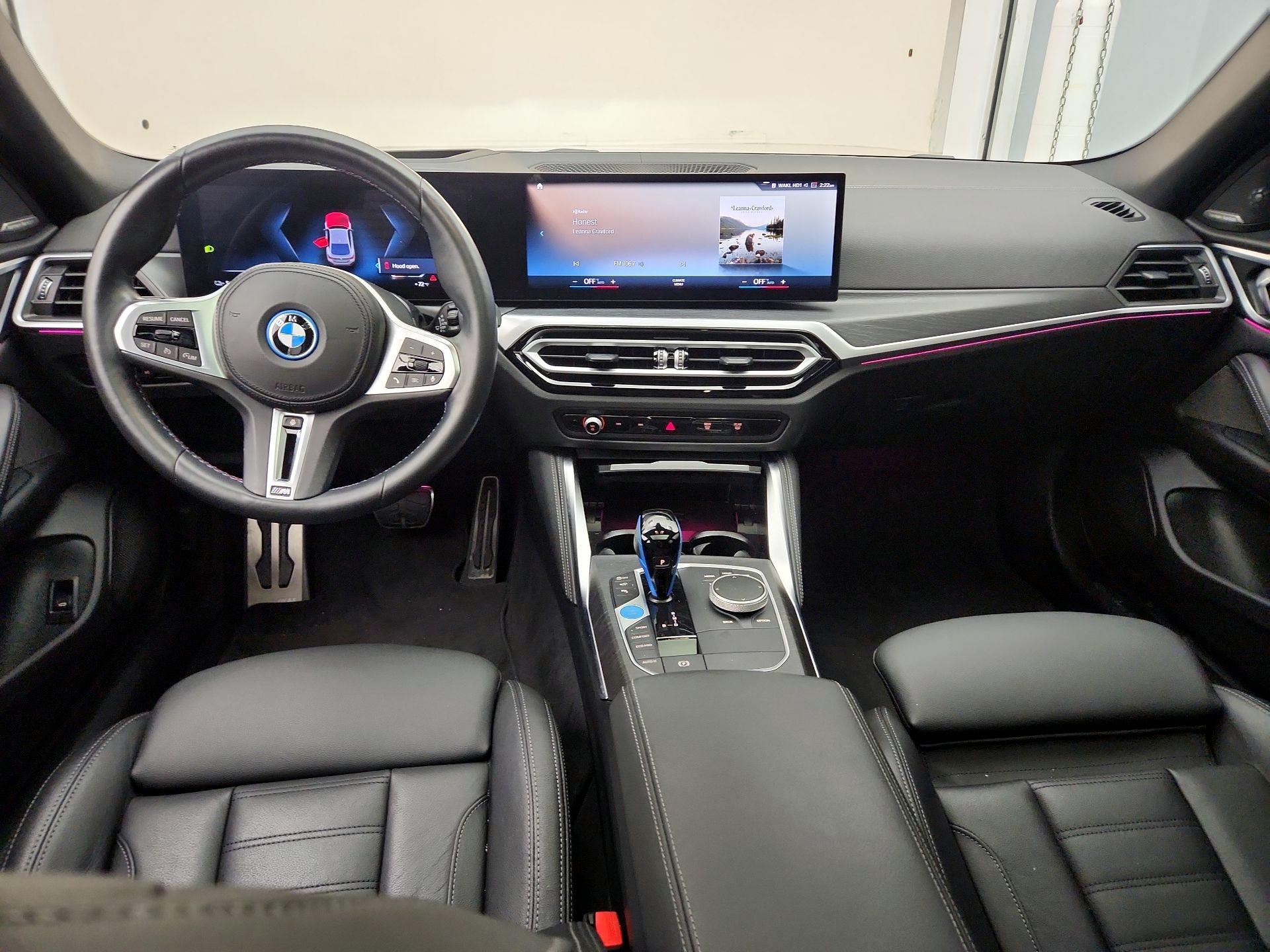 Thumbnail: 2023 BMW i4 - 9