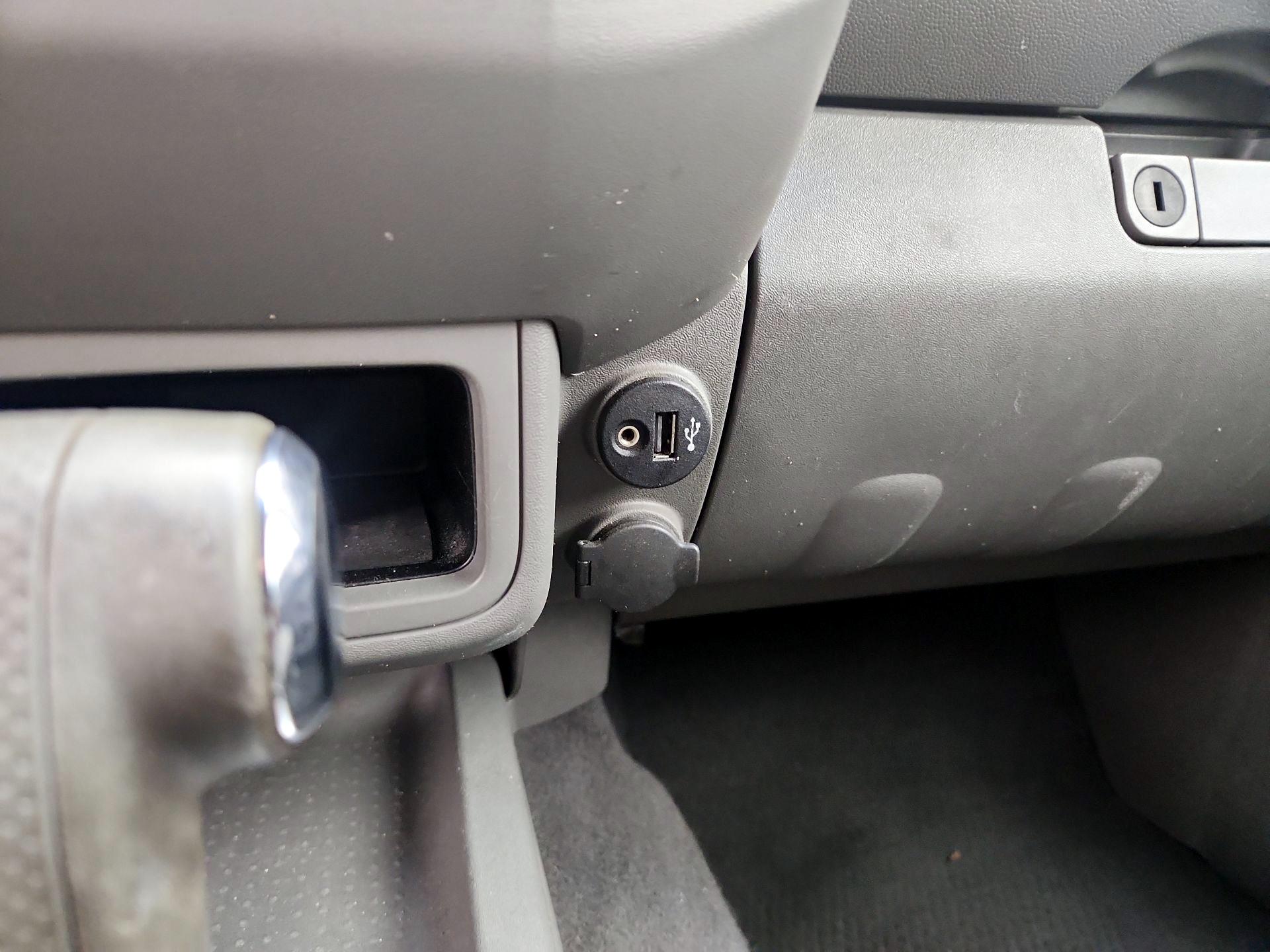 Thumbnail: 2019 Nissan Frontier - 18