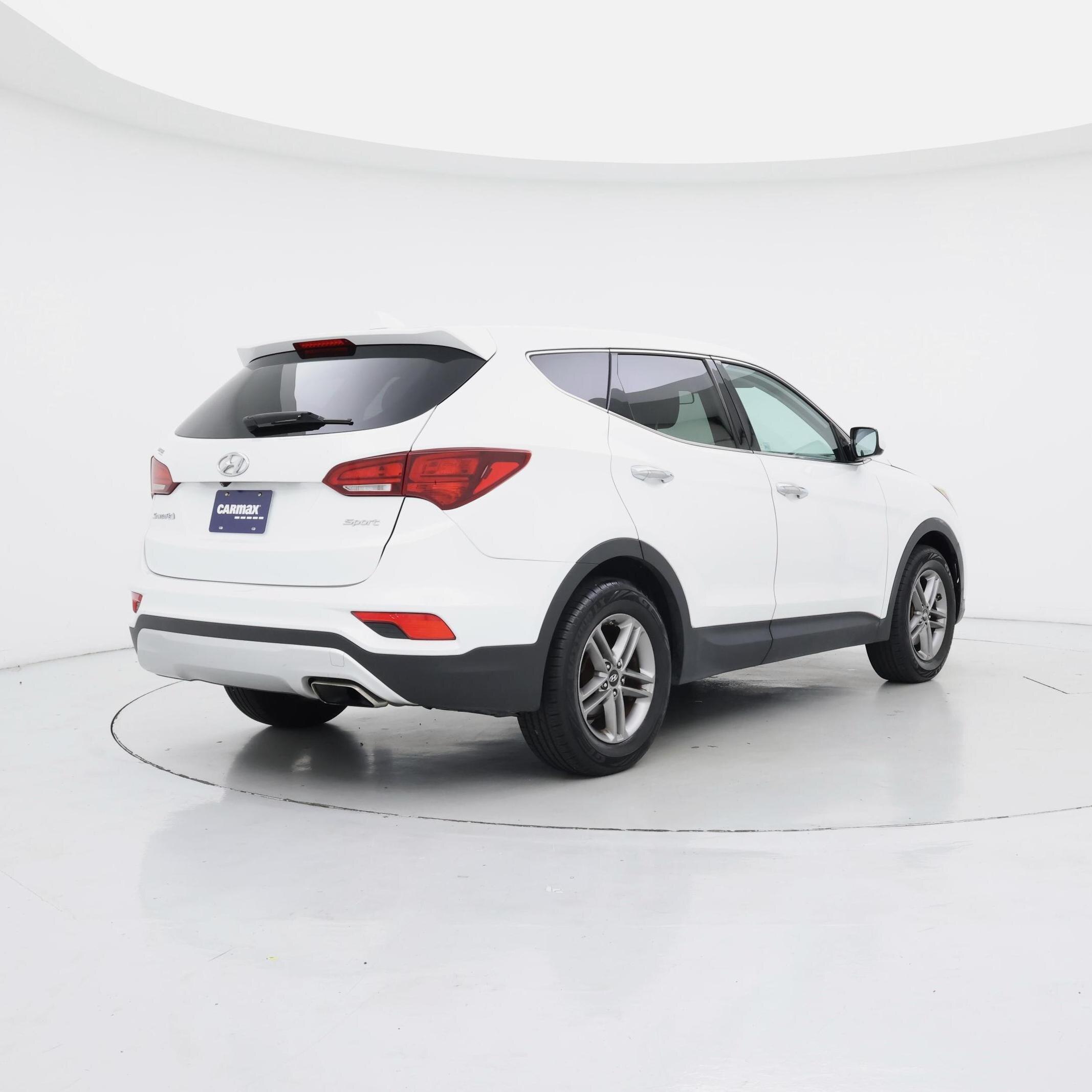 Thumbnail: 2017 Hyundai Santa Fe - 8