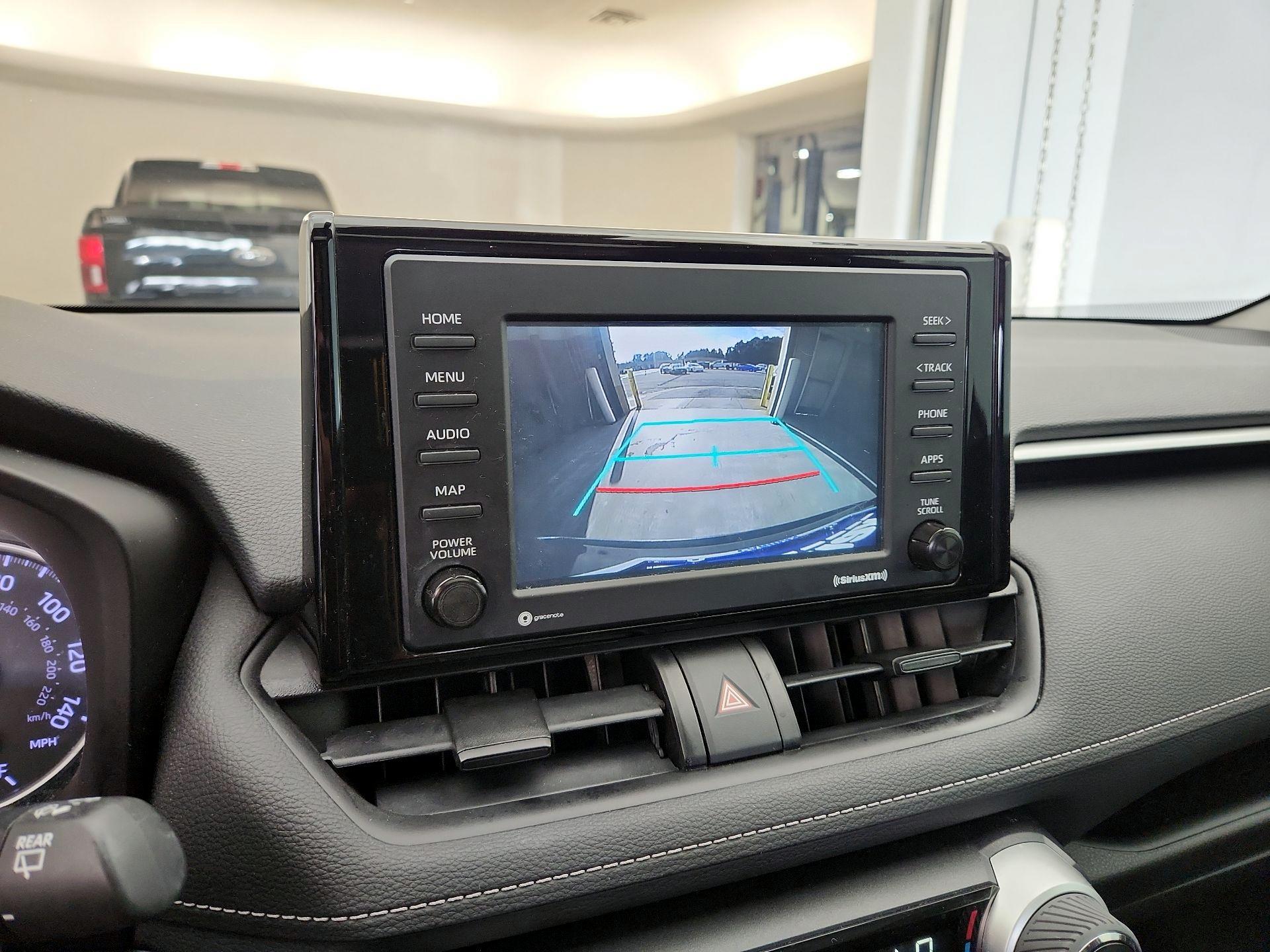 Thumbnail: 2020 Toyota RAV4 - 14