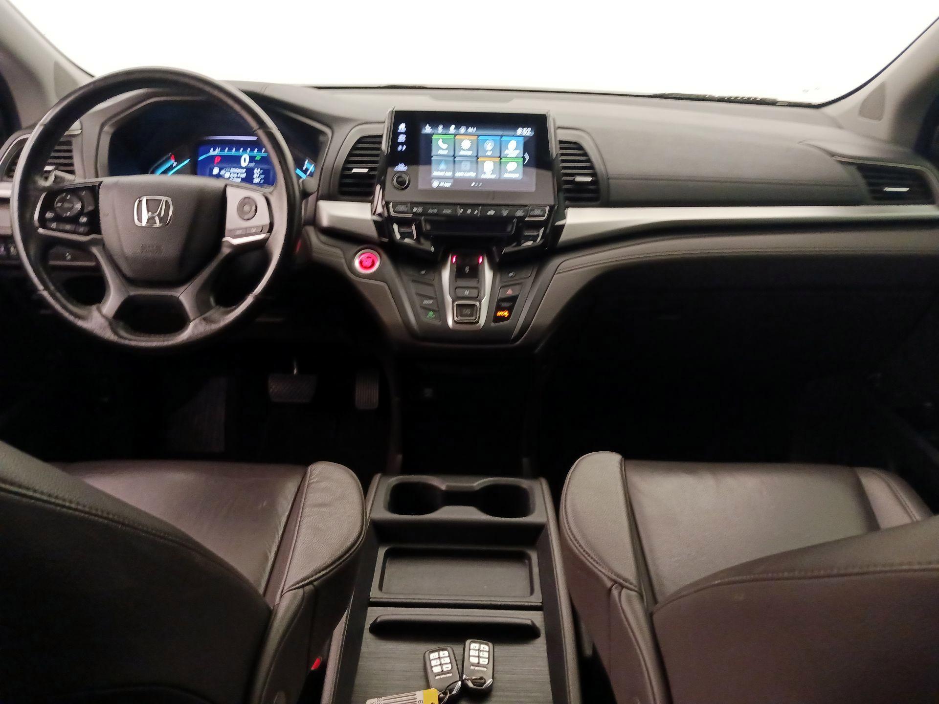 Thumbnail: 2018 Honda Odyssey - 9