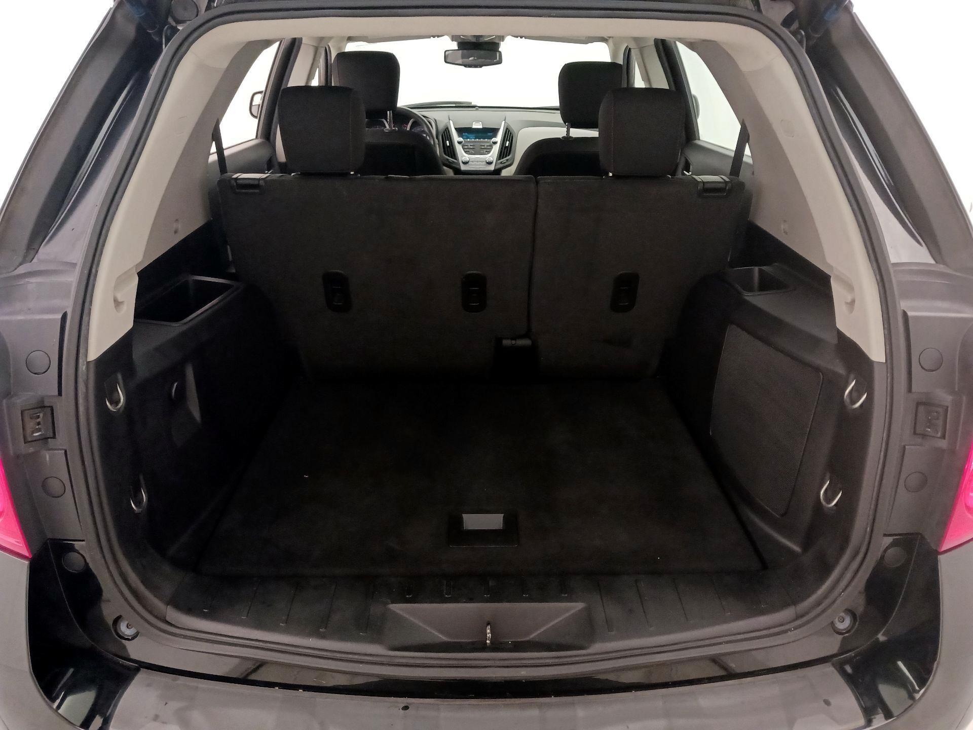 Thumbnail: 2014 Chevrolet Equinox - 18