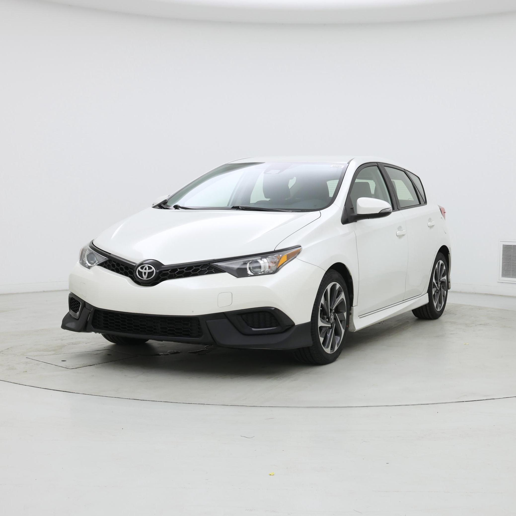Thumbnail: 2018 Toyota Corolla iM - 4
