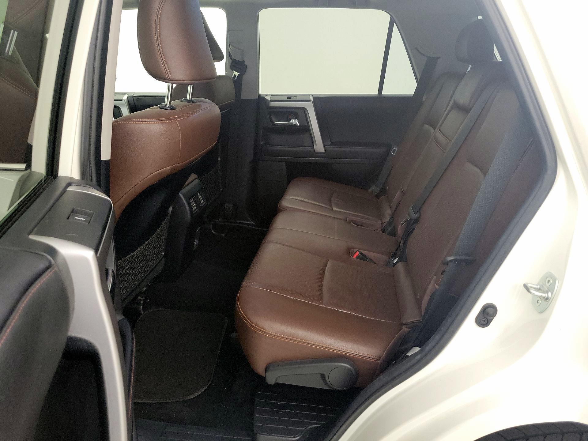 Thumbnail: 2020 Toyota 4Runner - 20