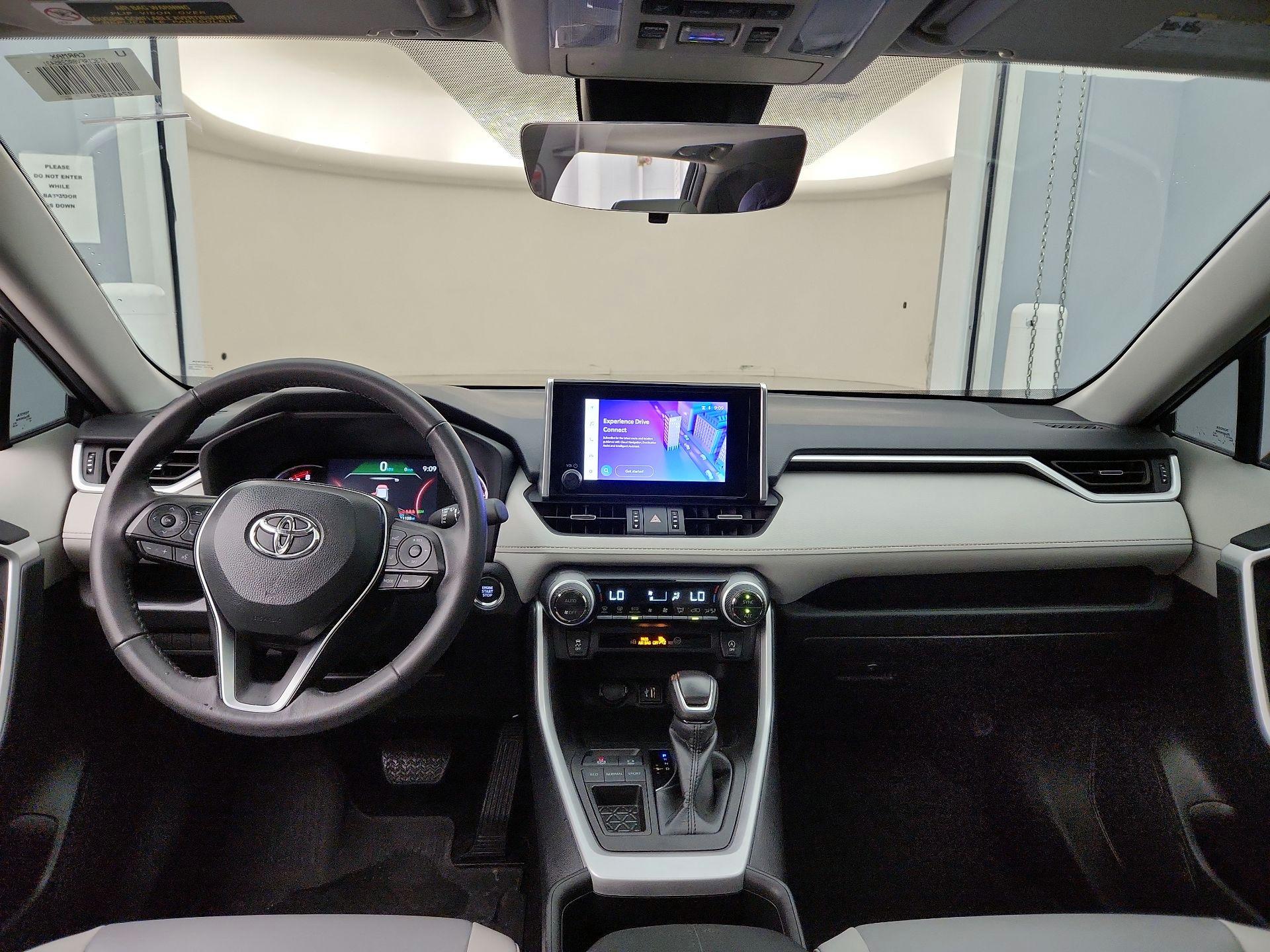 Thumbnail: 2024 Toyota RAV4 - 9