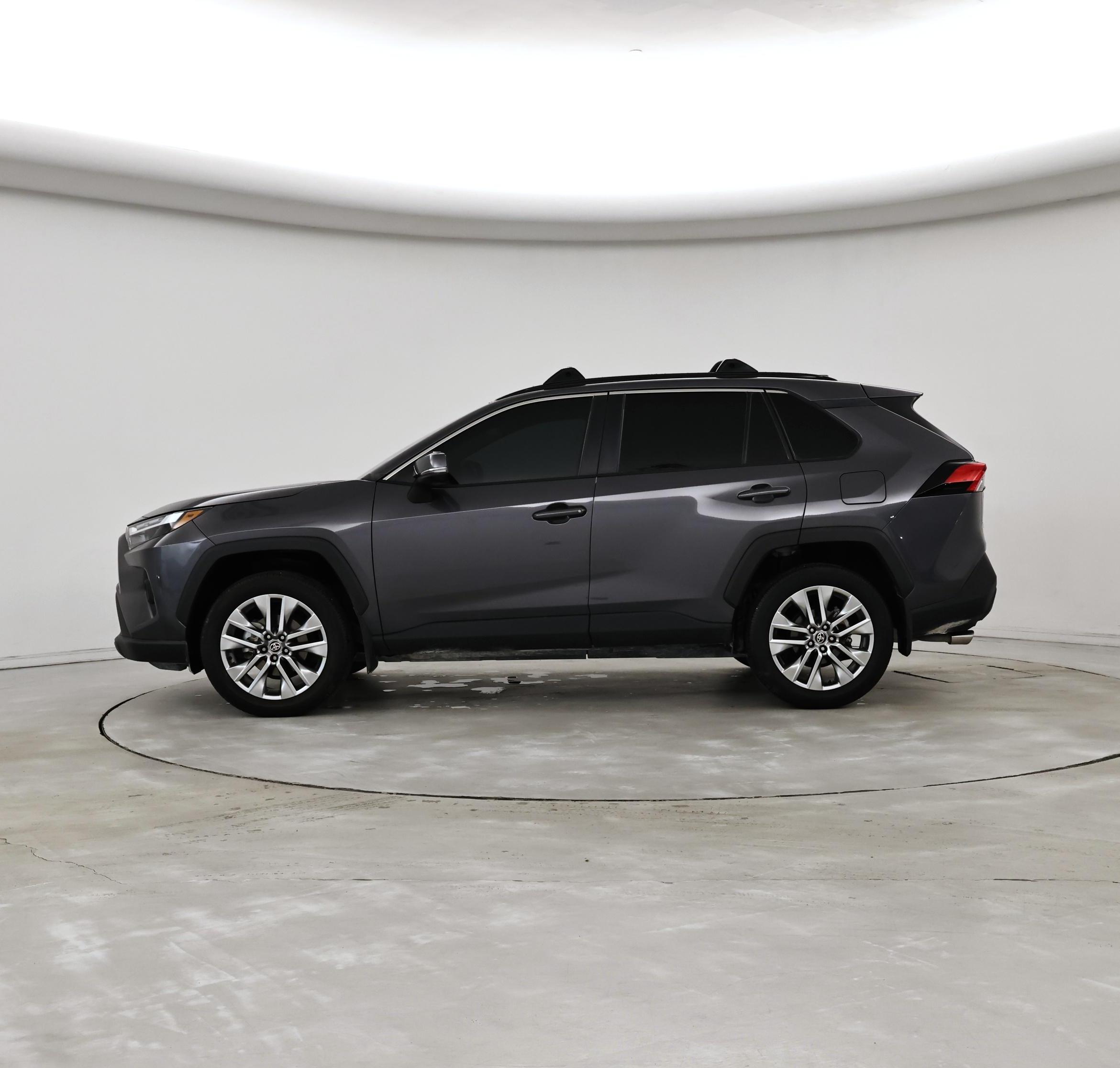 Thumbnail: 2024 Toyota RAV4 - 3