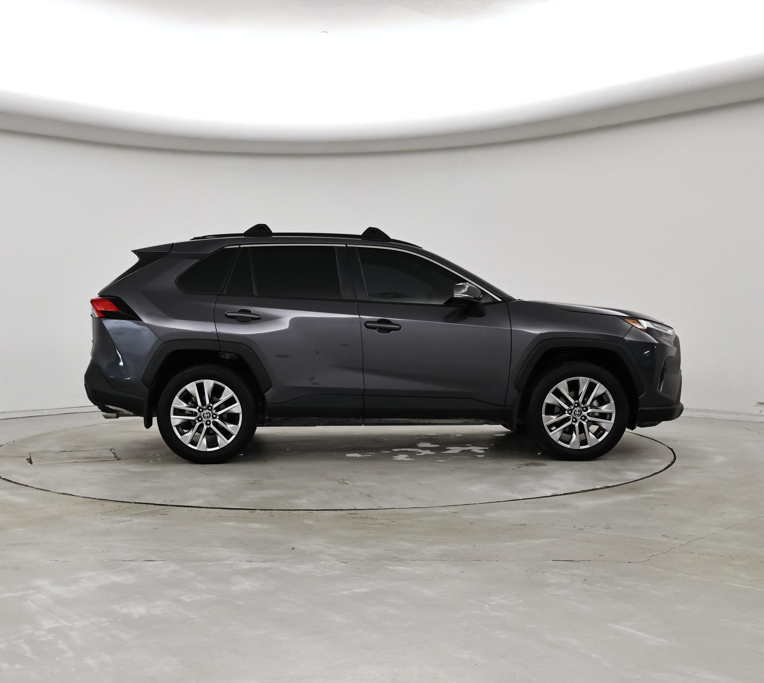 Thumbnail: 2024 Toyota RAV4 - 7