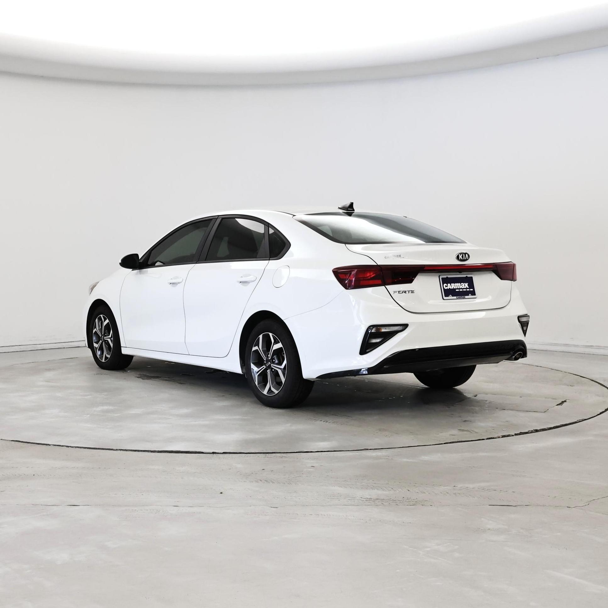 Thumbnail: 2019 Kia Forte - 2