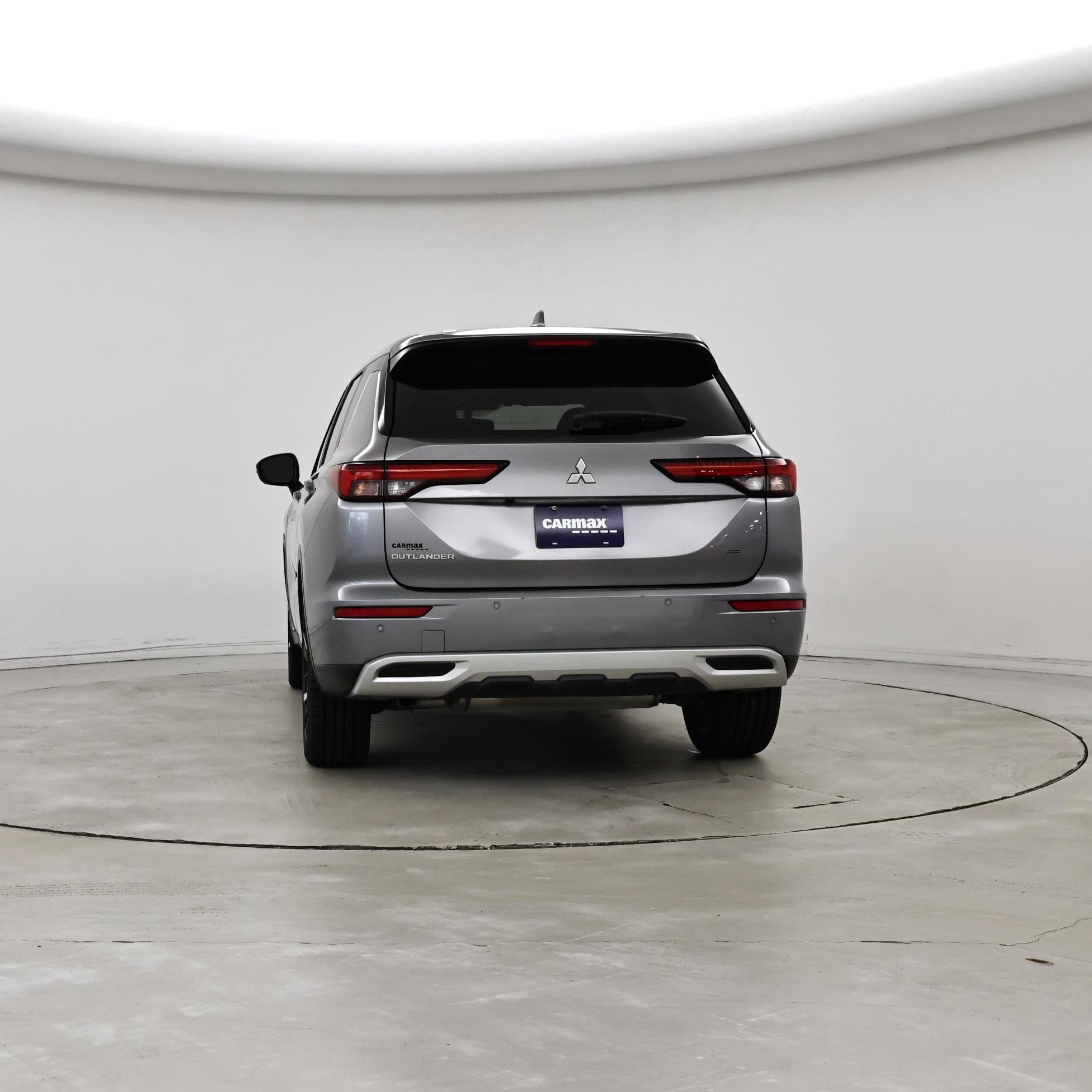Thumbnail: 2022 Mitsubishi Outlander - 6