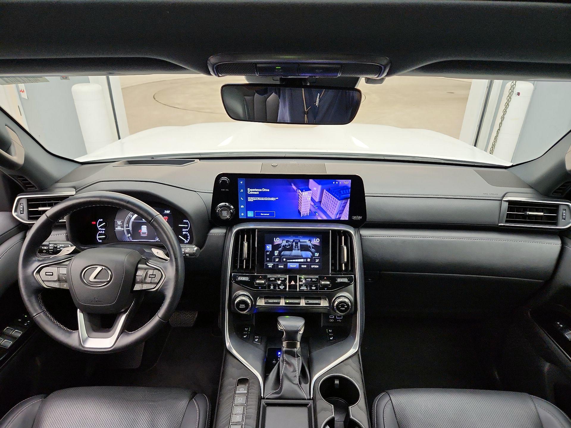 Thumbnail: 2022 Lexus LX - 9
