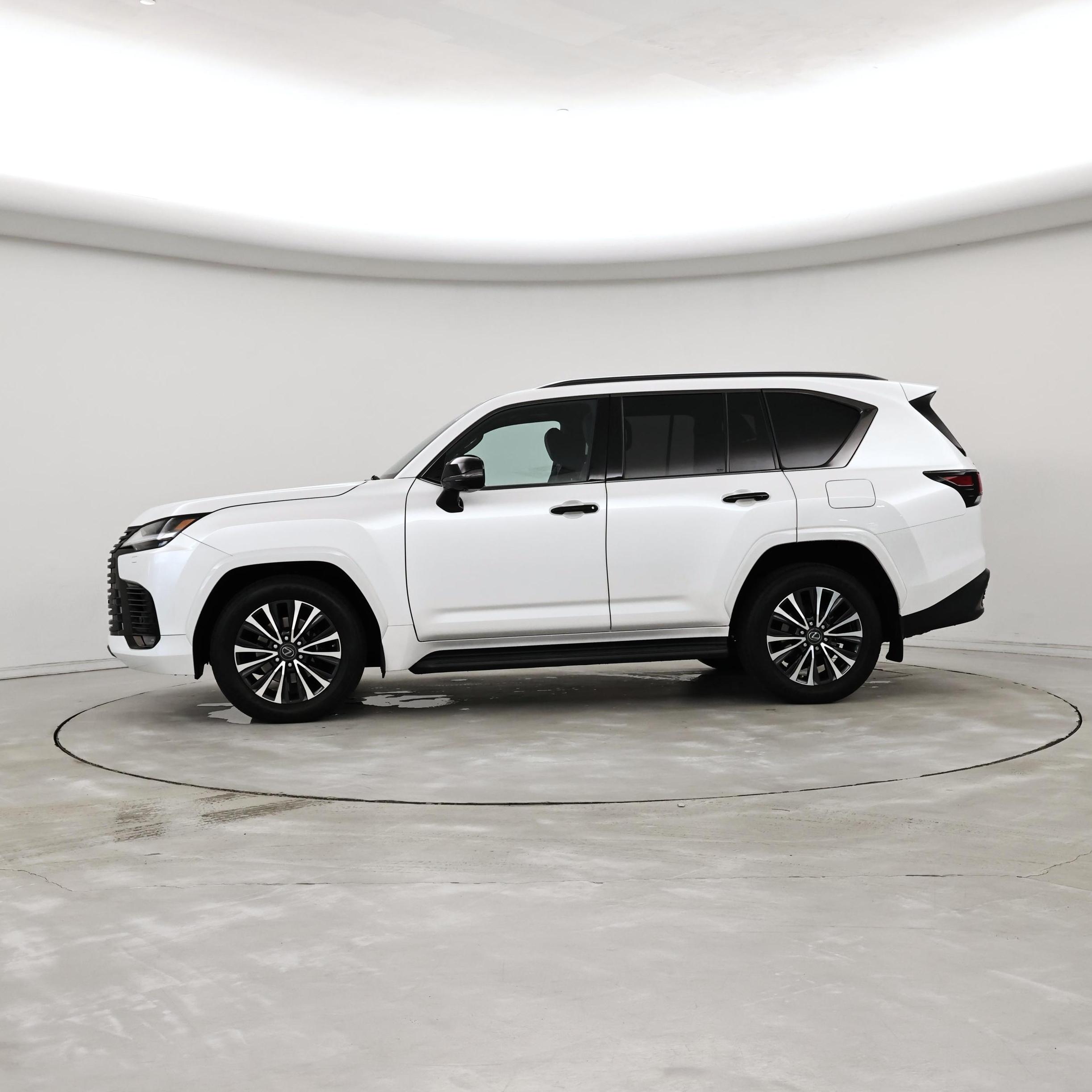 Thumbnail: 2022 Lexus LX - 3