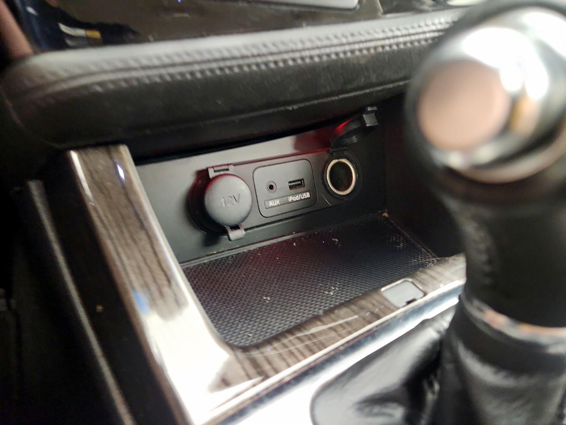 Thumbnail: 2015 Kia Optima - 17