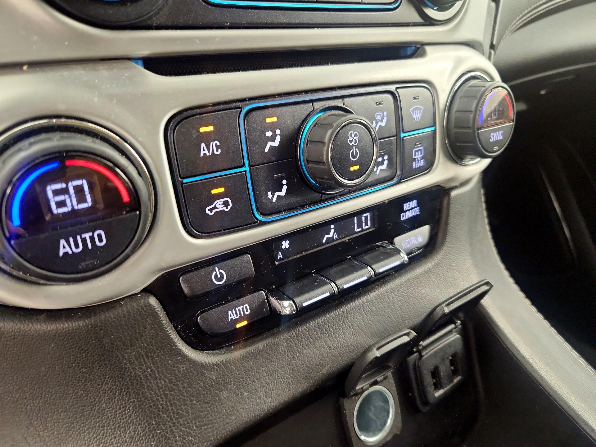 Thumbnail: 2020 GMC Yukon - 17