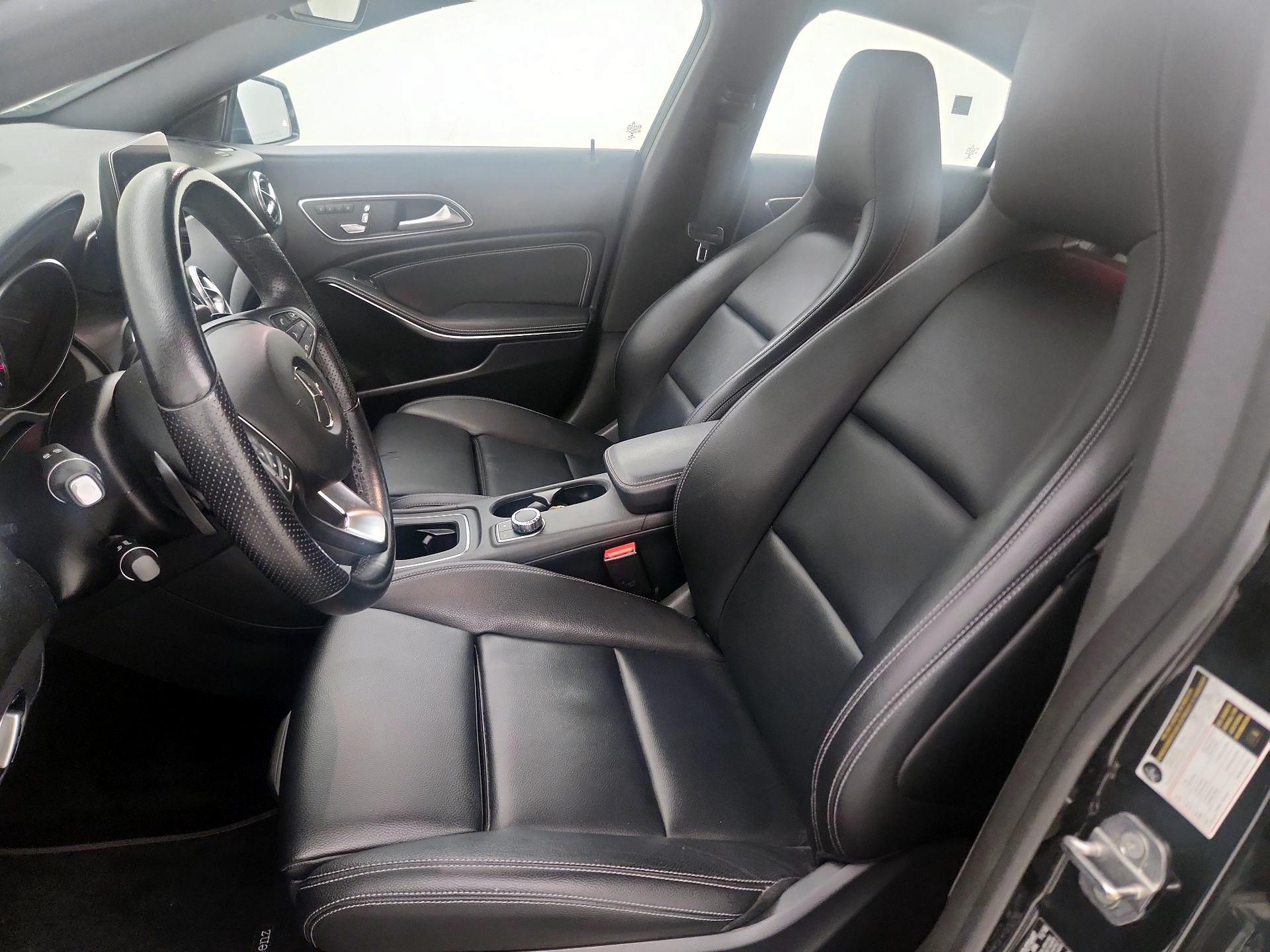 Thumbnail: 2019 Mercedes-Benz CLA - 11