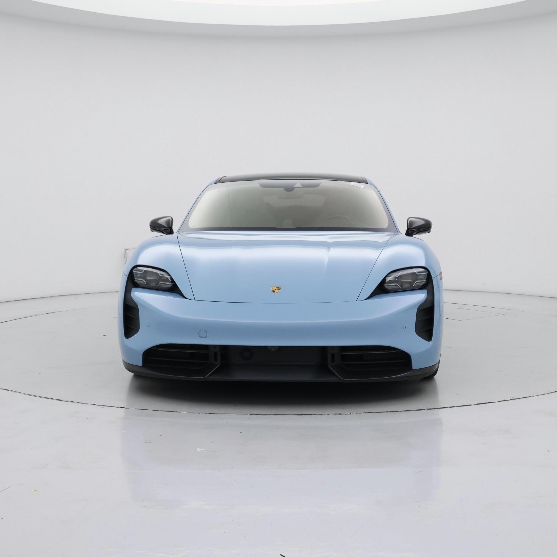Thumbnail: 2021 Porsche Taycan - 5