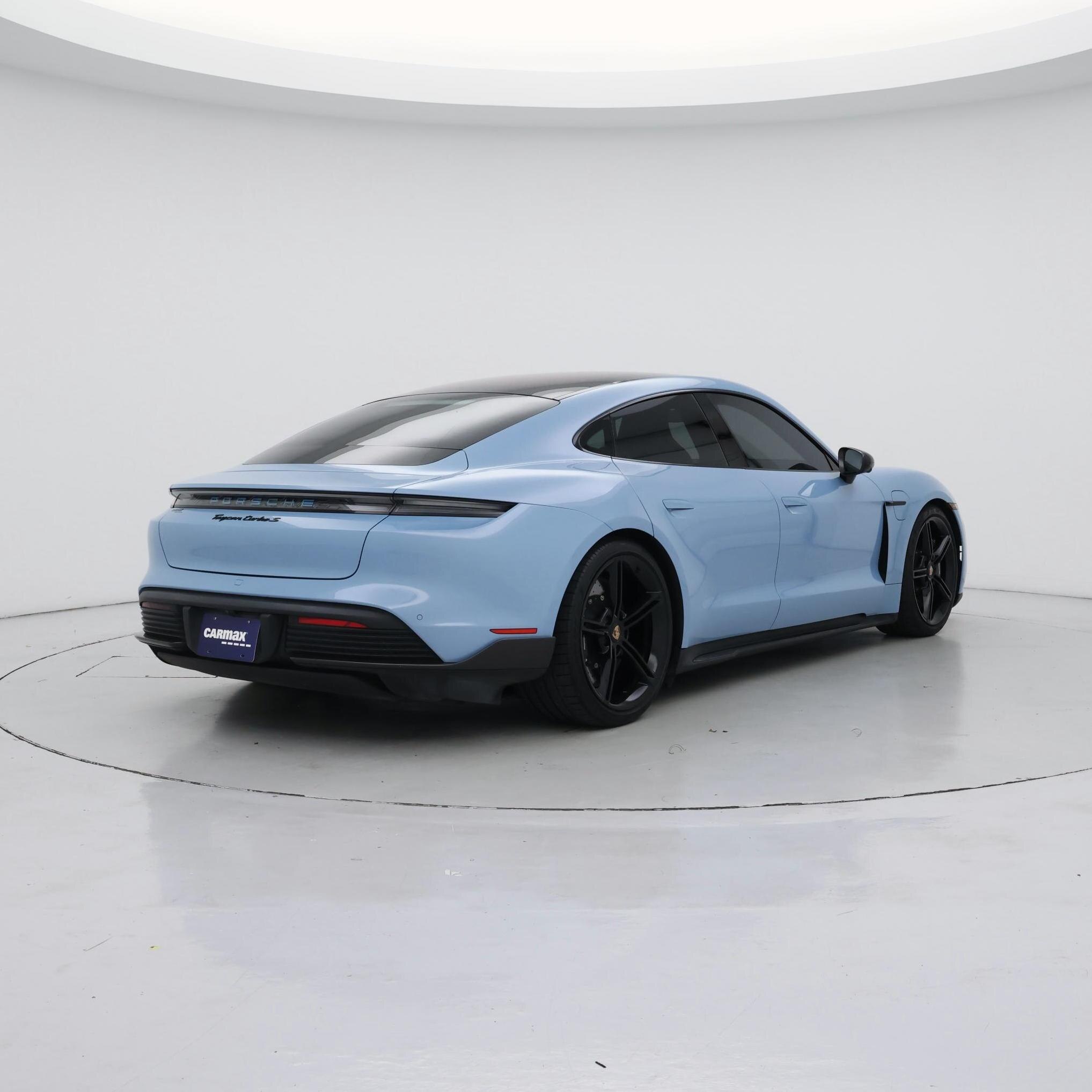 Thumbnail: 2021 Porsche Taycan - 8