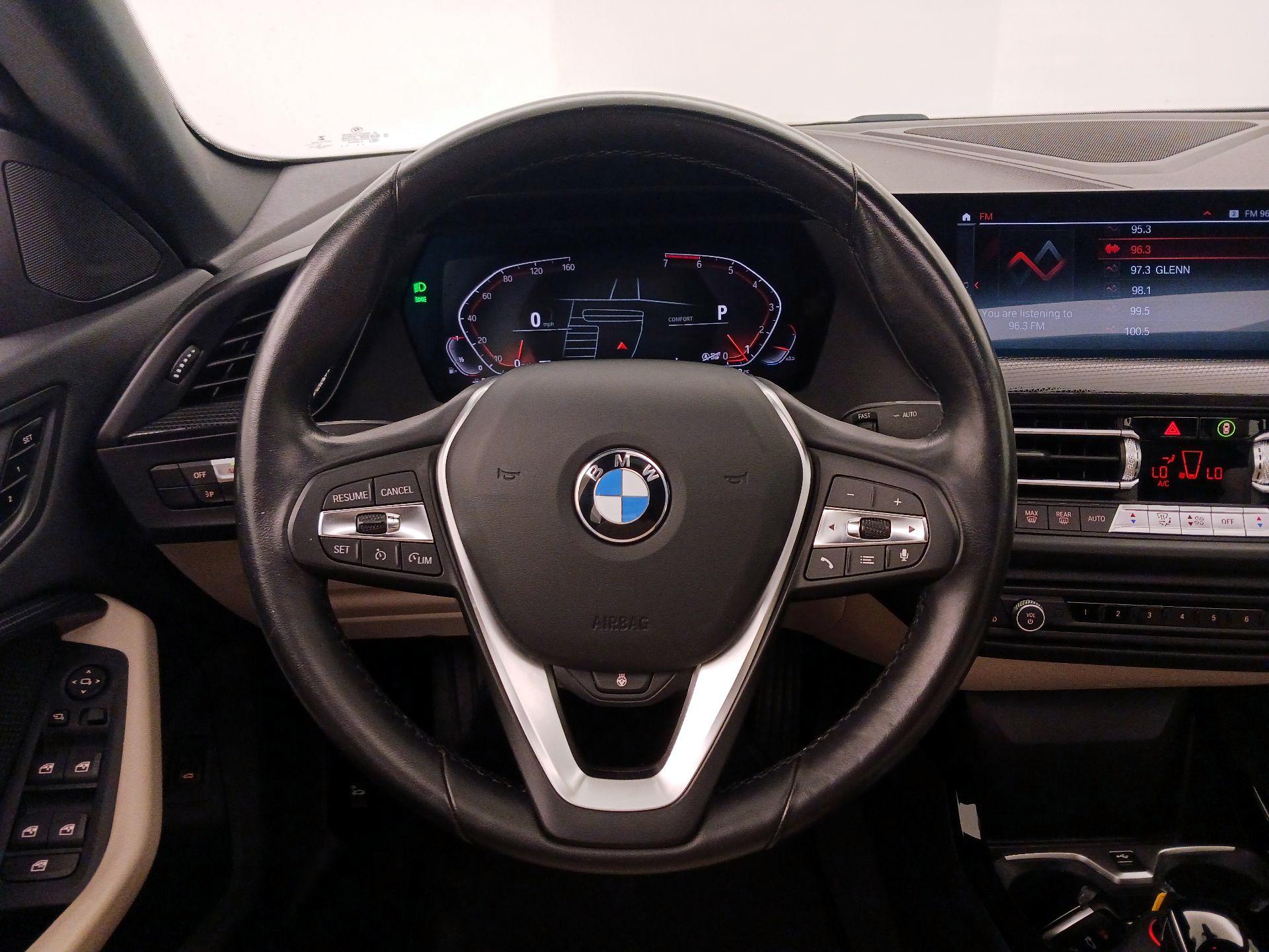 Thumbnail: 2022 BMW 2 Series - 10