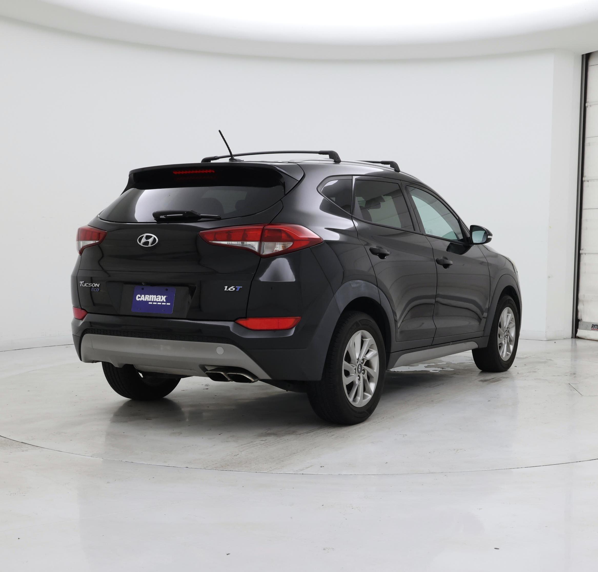 Thumbnail: 2017 Hyundai Tucson - 8