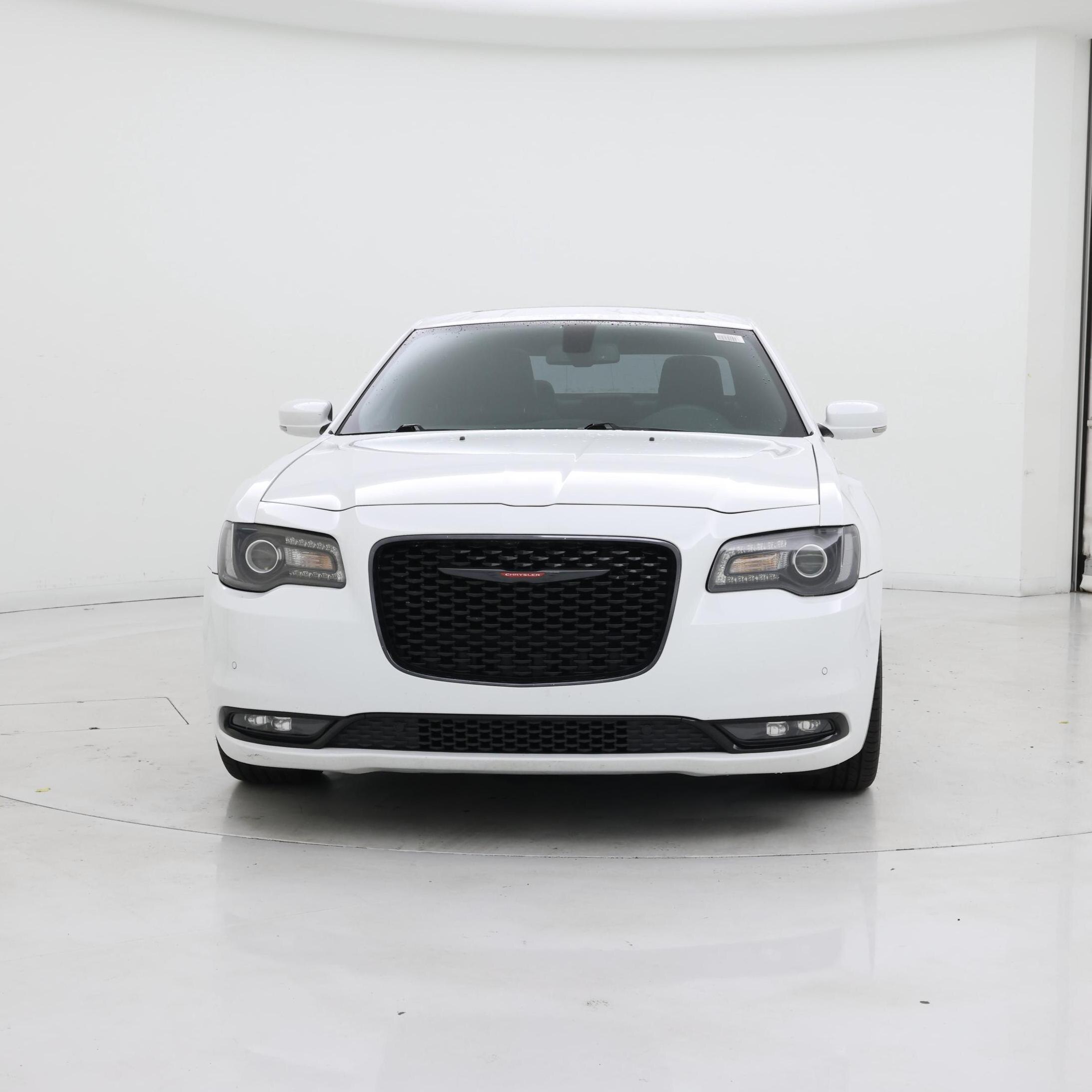 Thumbnail: 2021 Chrysler 300 - 5