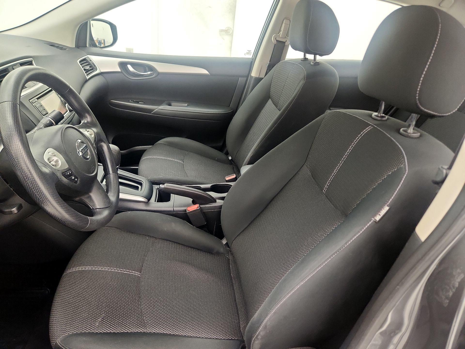 Thumbnail: 2018 Nissan Sentra - 11