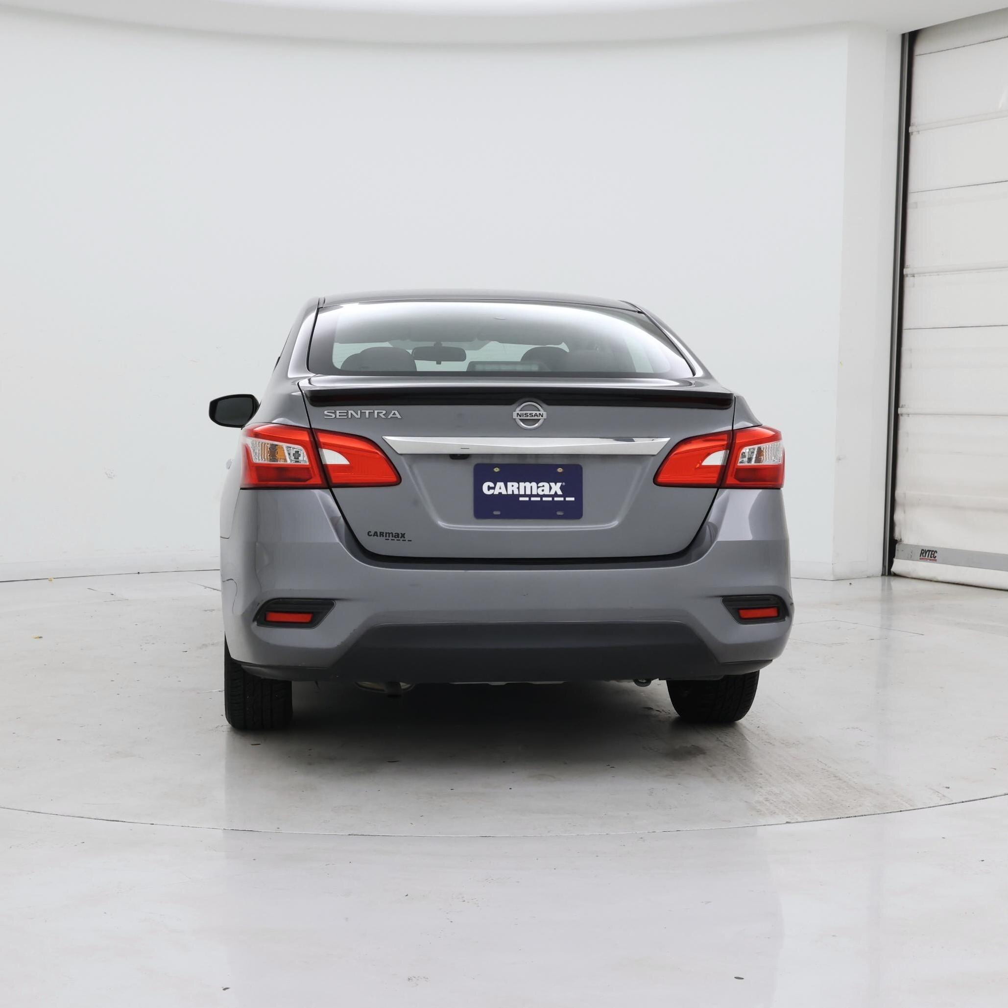 Thumbnail: 2018 Nissan Sentra - 6
