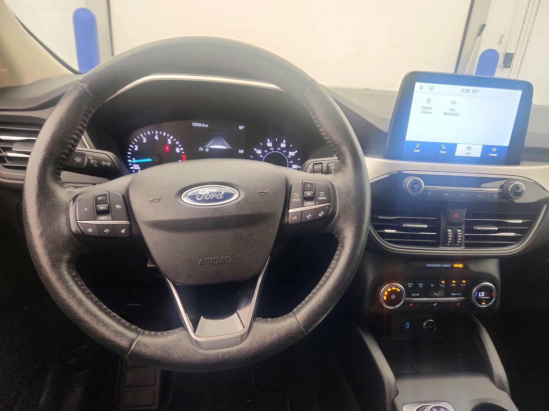 Thumbnail: 2020 Ford Escape - 10
