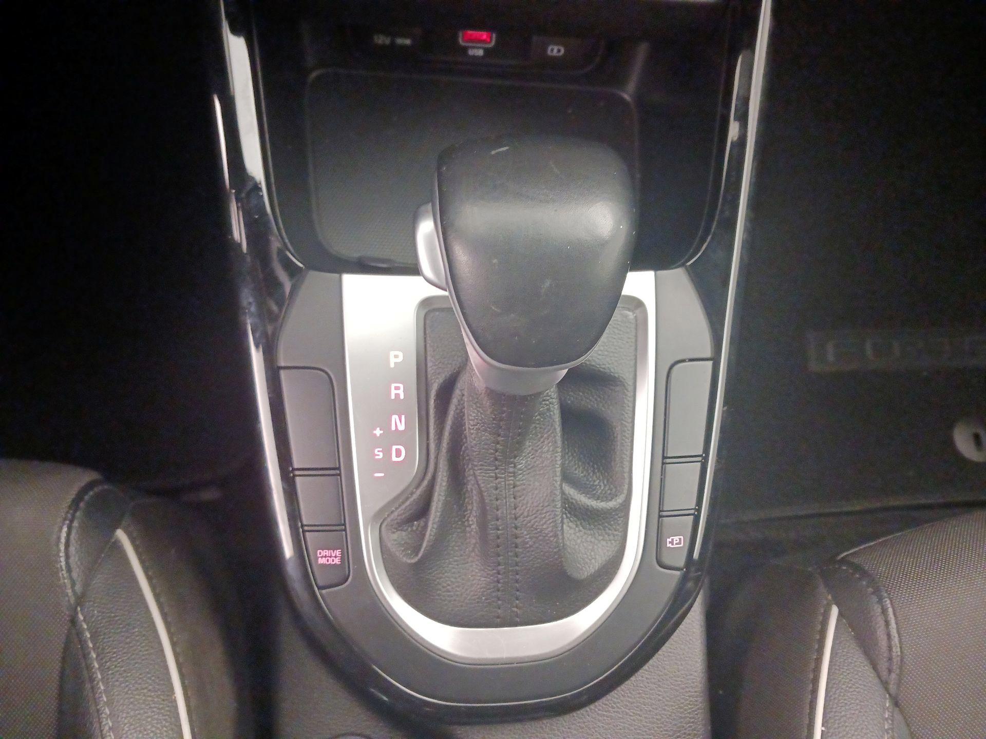 Thumbnail: 2022 Kia Forte - 18