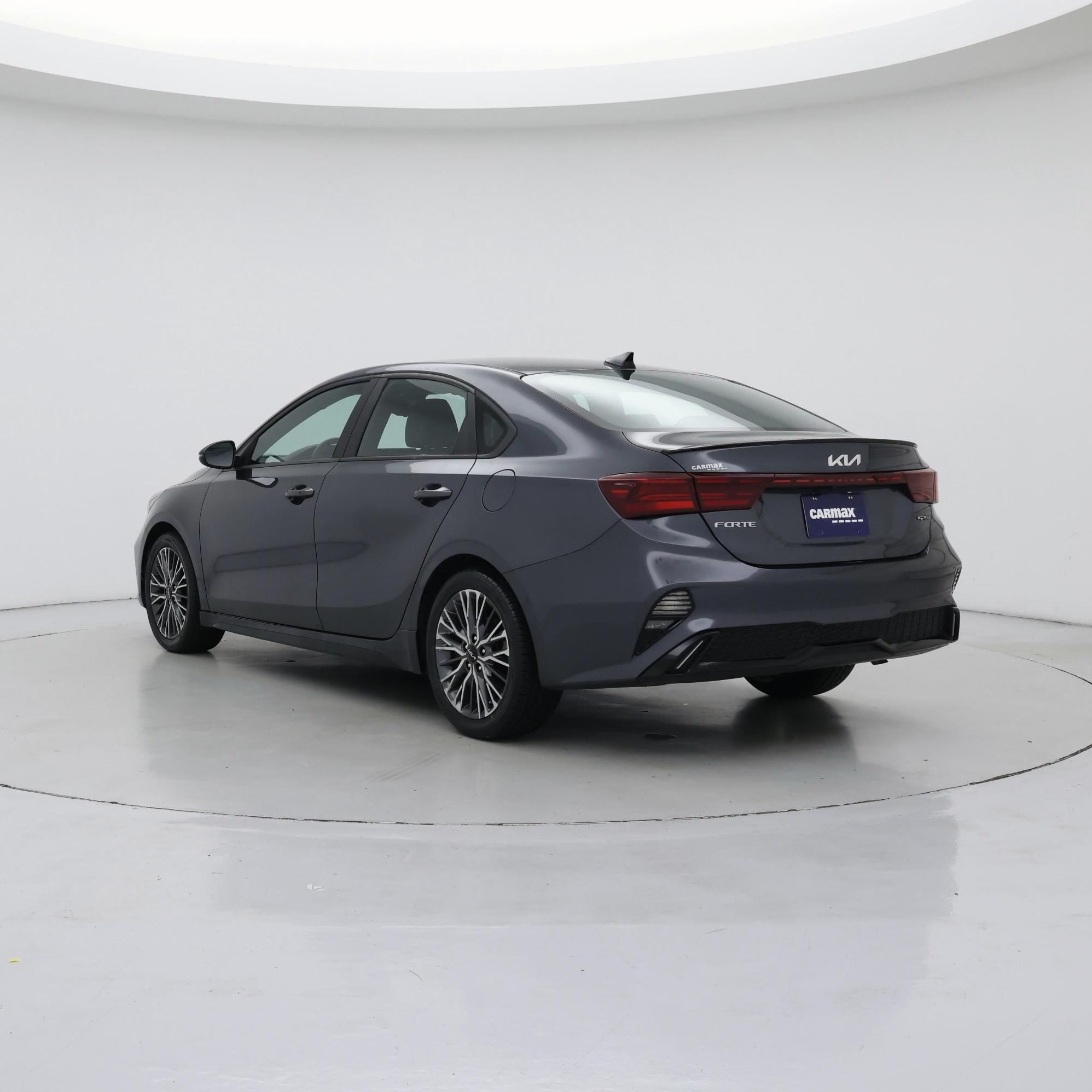 Thumbnail: 2022 Kia Forte - 2