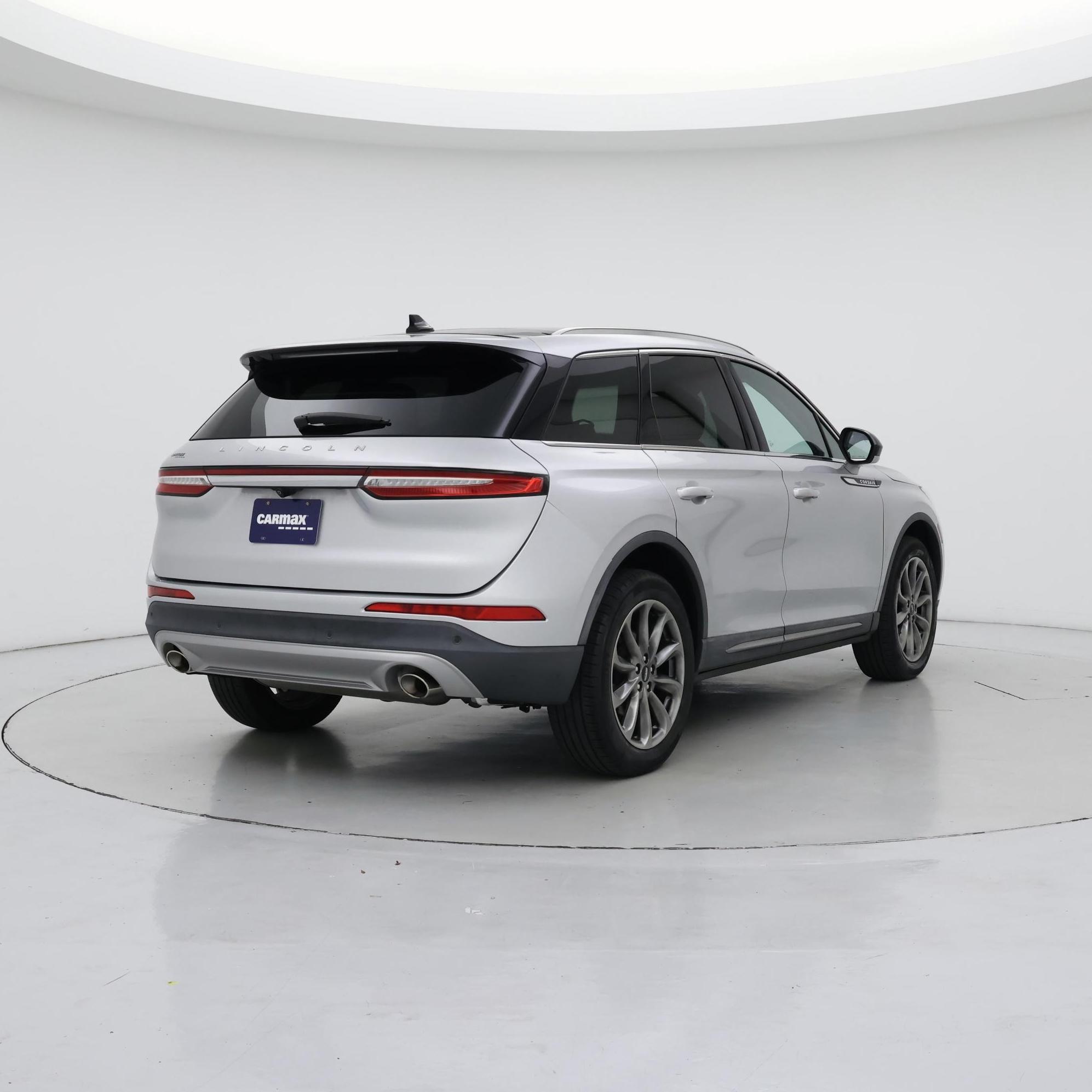 Thumbnail: 2020 Lincoln Corsair - 8