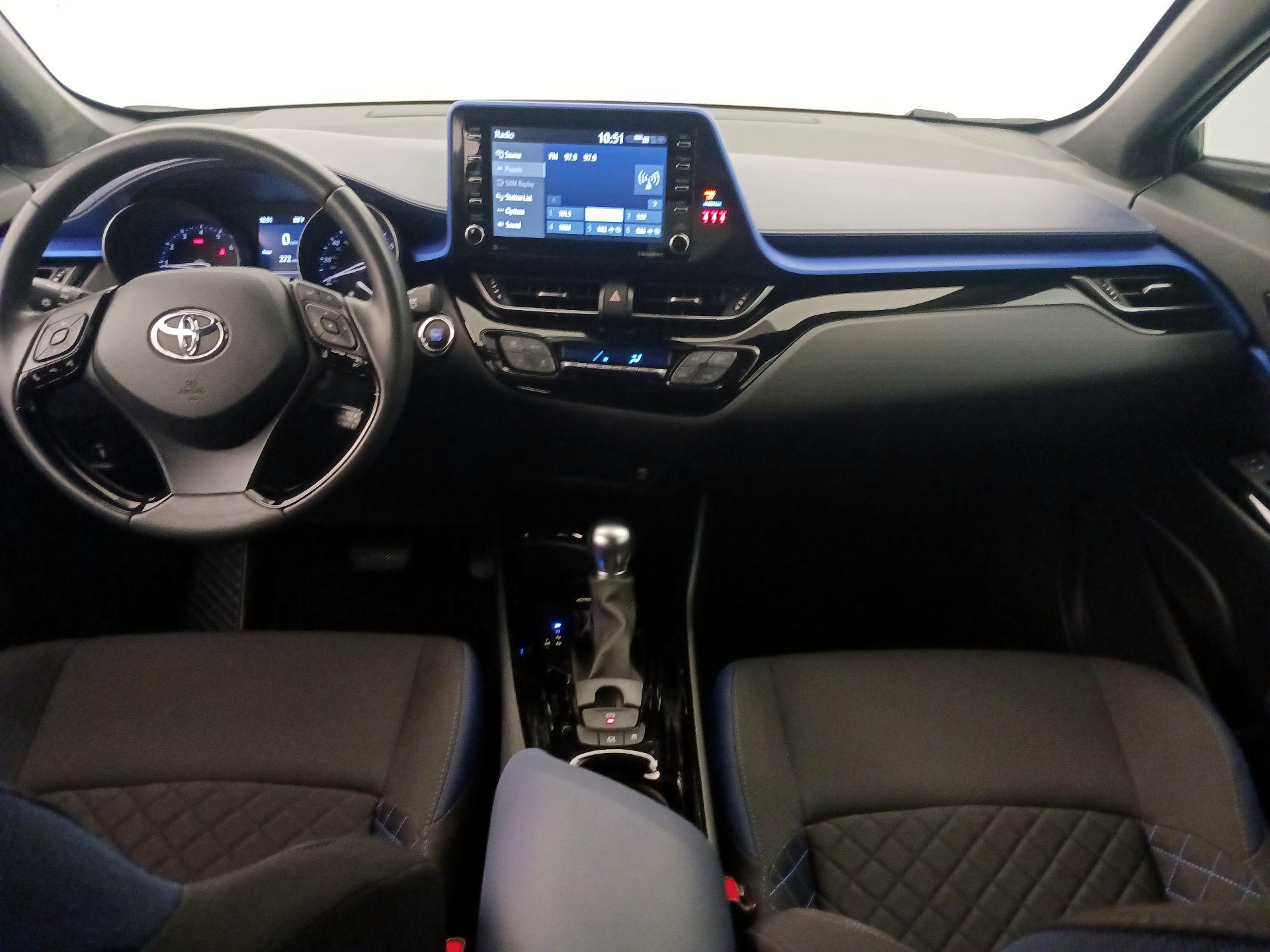 Thumbnail: 2022 Toyota C-HR - 9