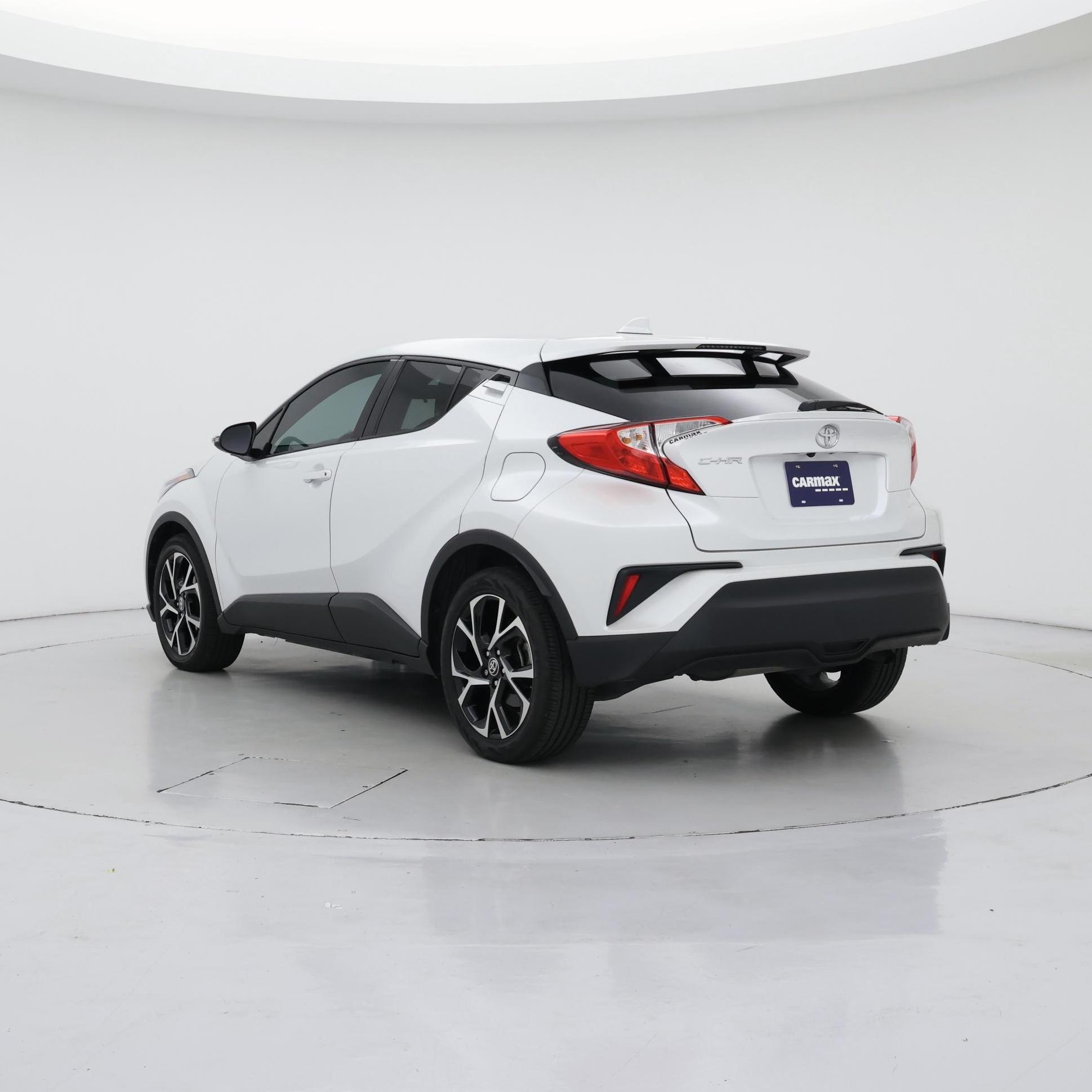 Thumbnail: 2022 Toyota C-HR - 2