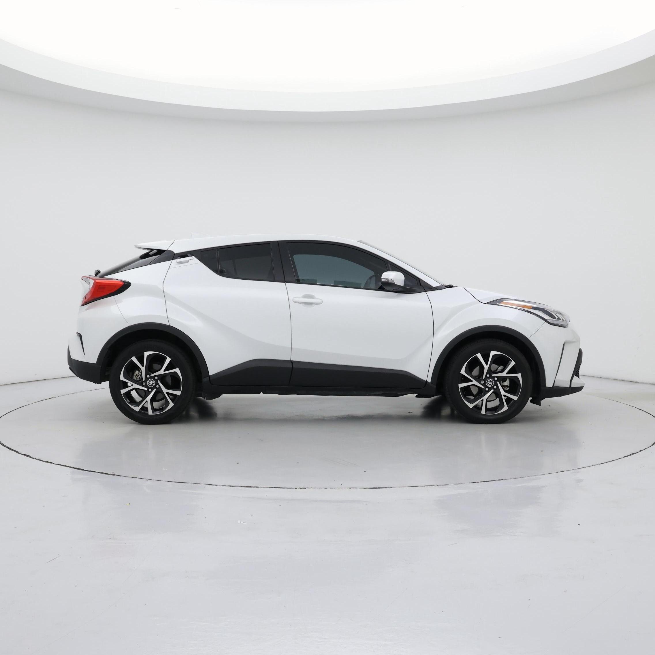 Thumbnail: 2022 Toyota C-HR - 7