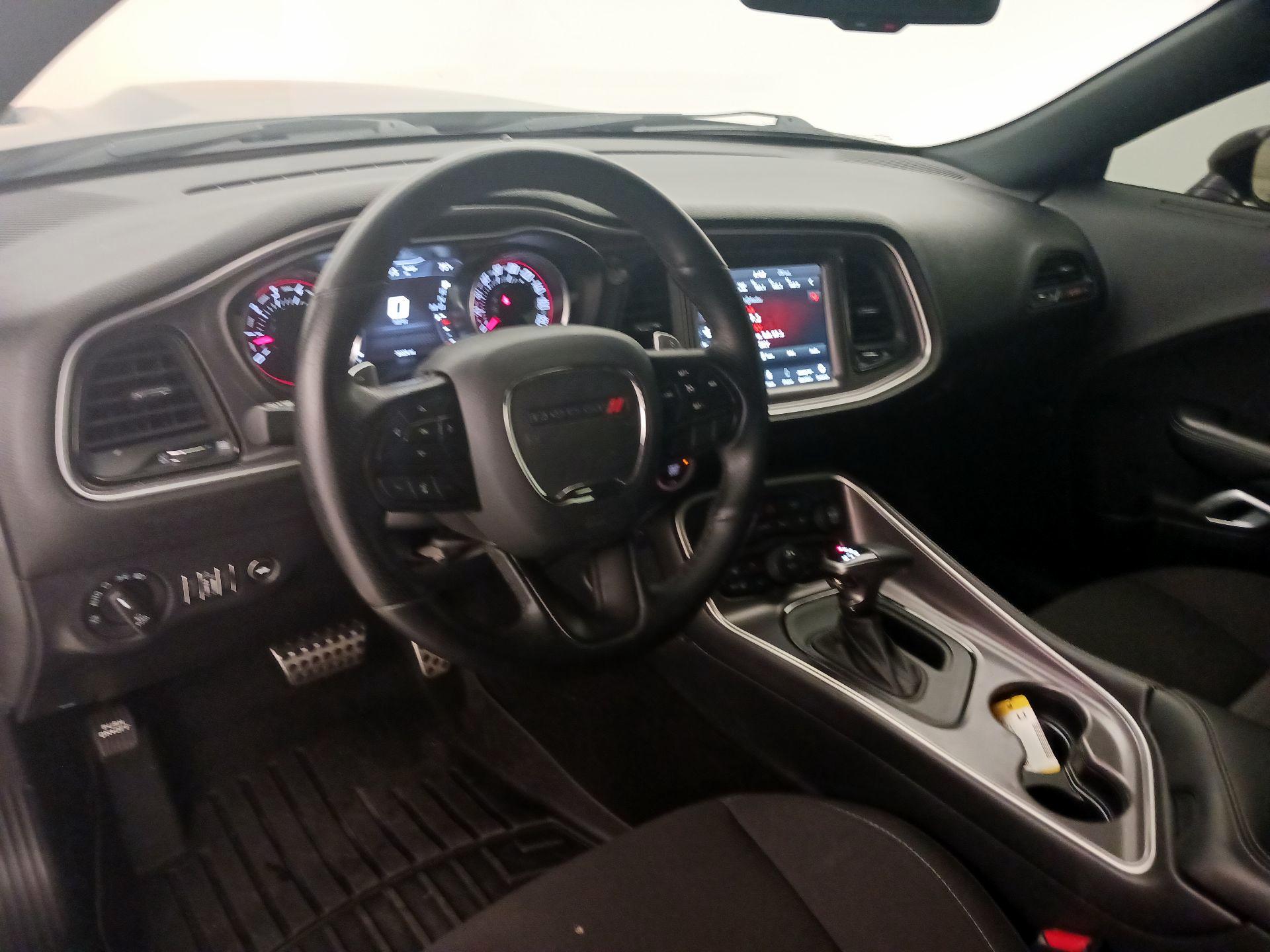 Thumbnail: 2020 Dodge Challenger - 9
