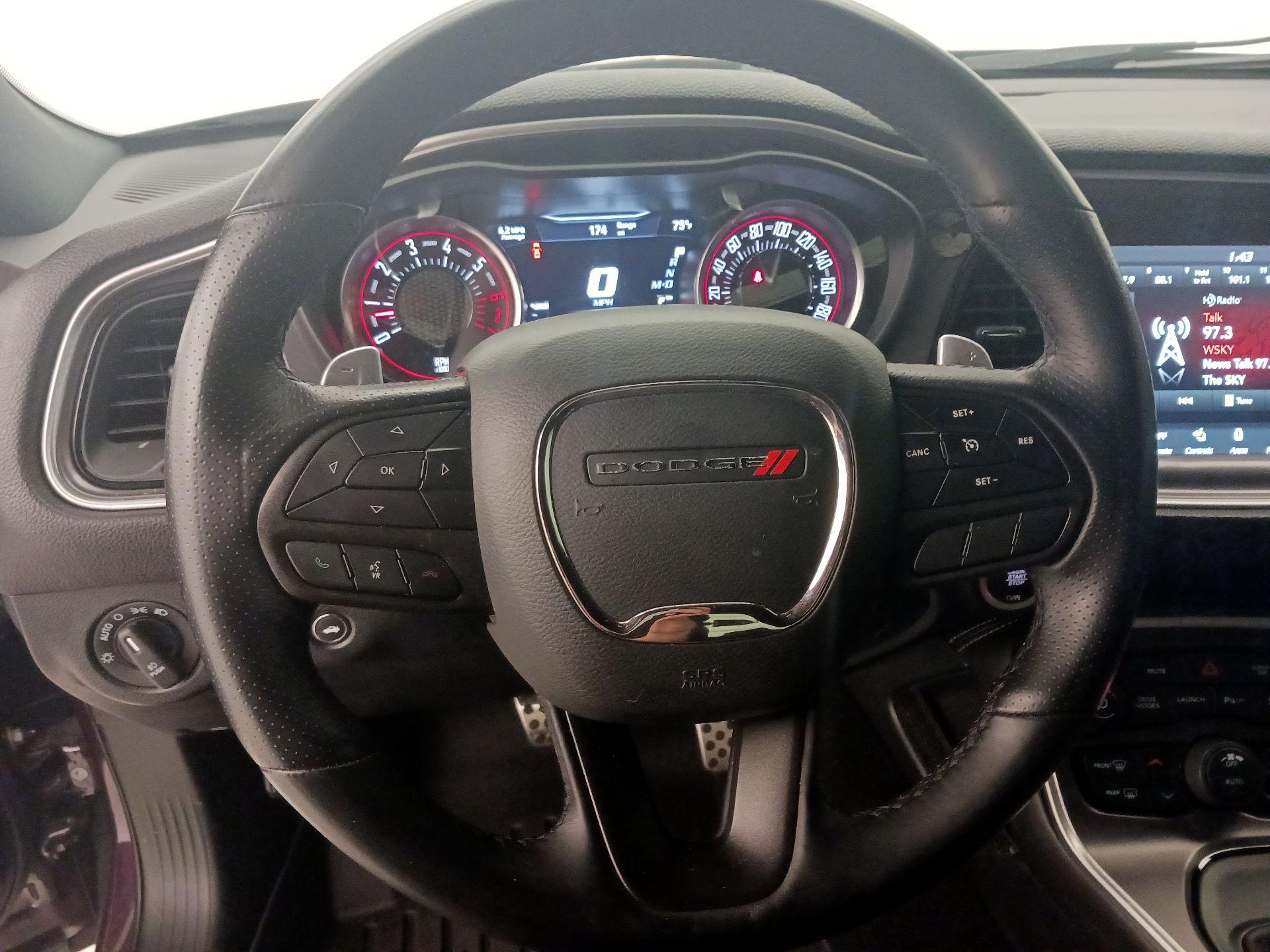 Thumbnail: 2020 Dodge Challenger - 10