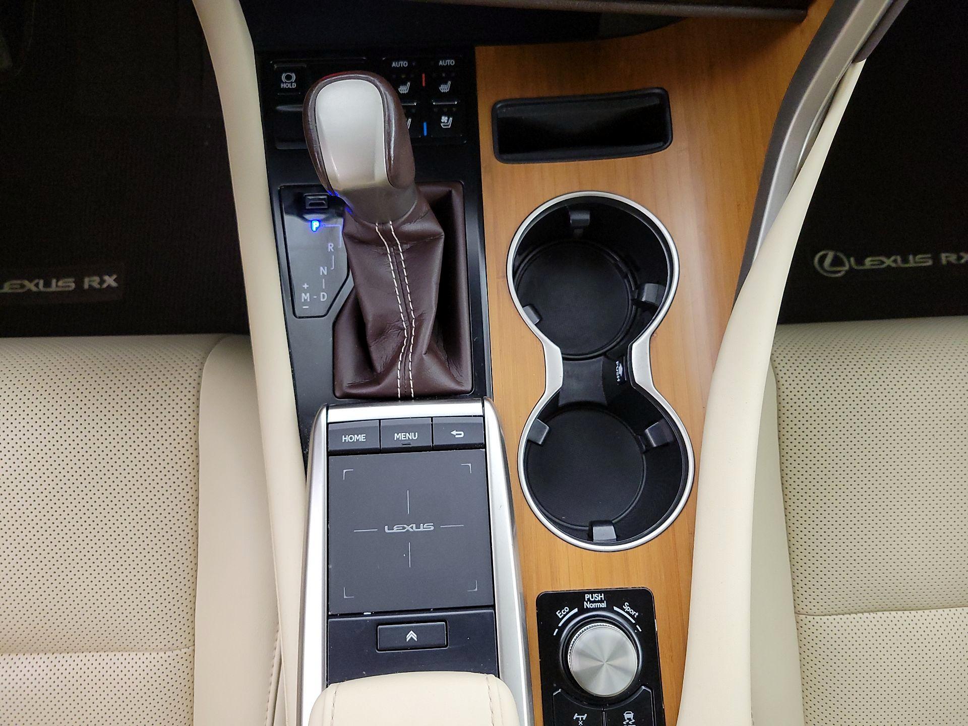 Thumbnail: 2020 Lexus RX - 17
