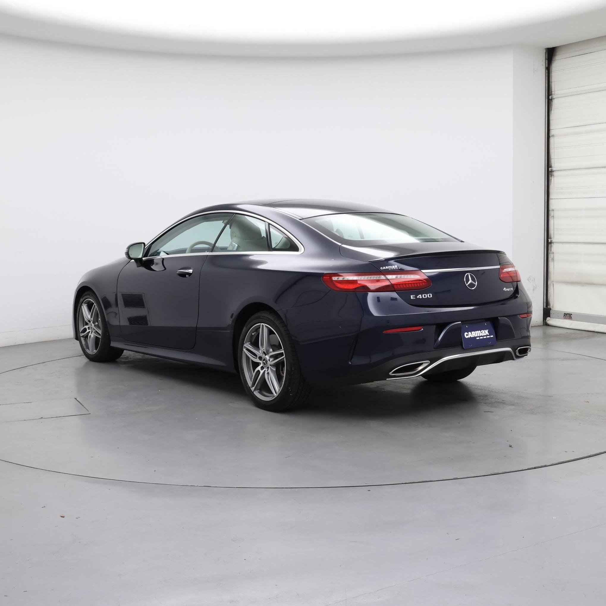 Thumbnail: 2018 Mercedes-Benz E-Class - 2
