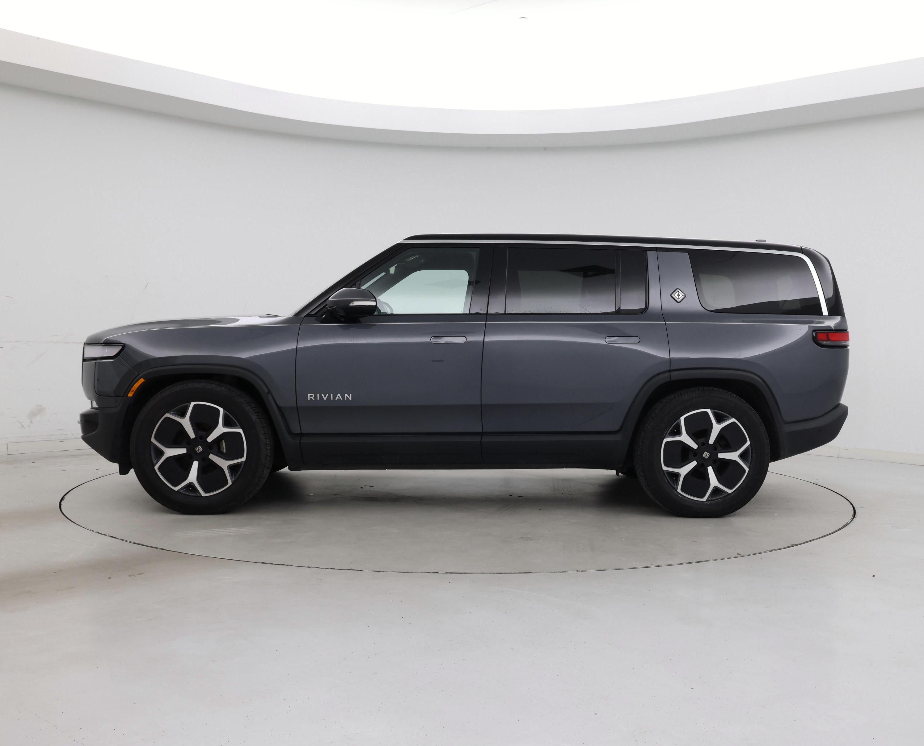 Thumbnail: 2024 Rivian R1S - 3
