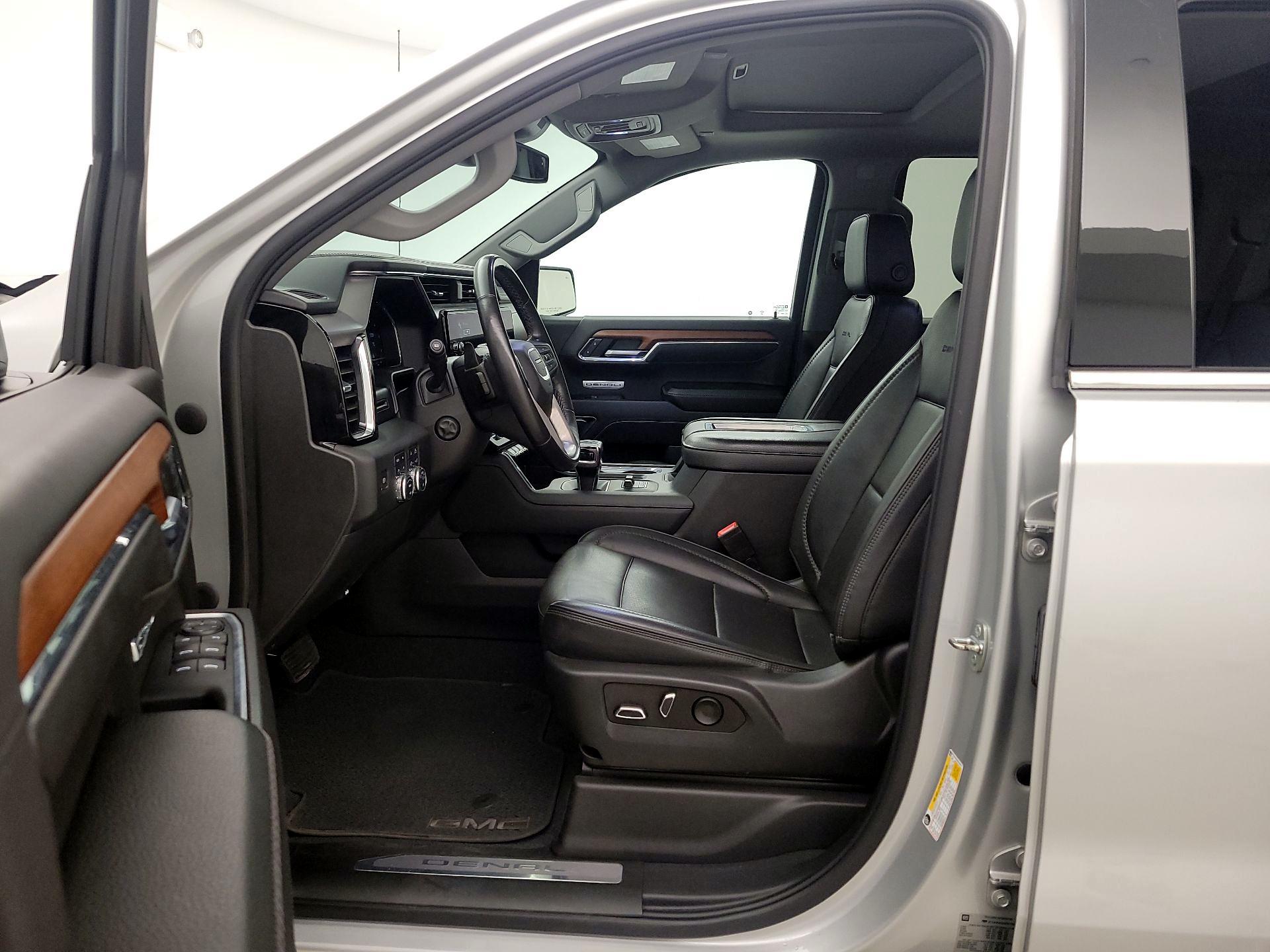 Thumbnail: 2022 GMC Sierra 1500 - 11