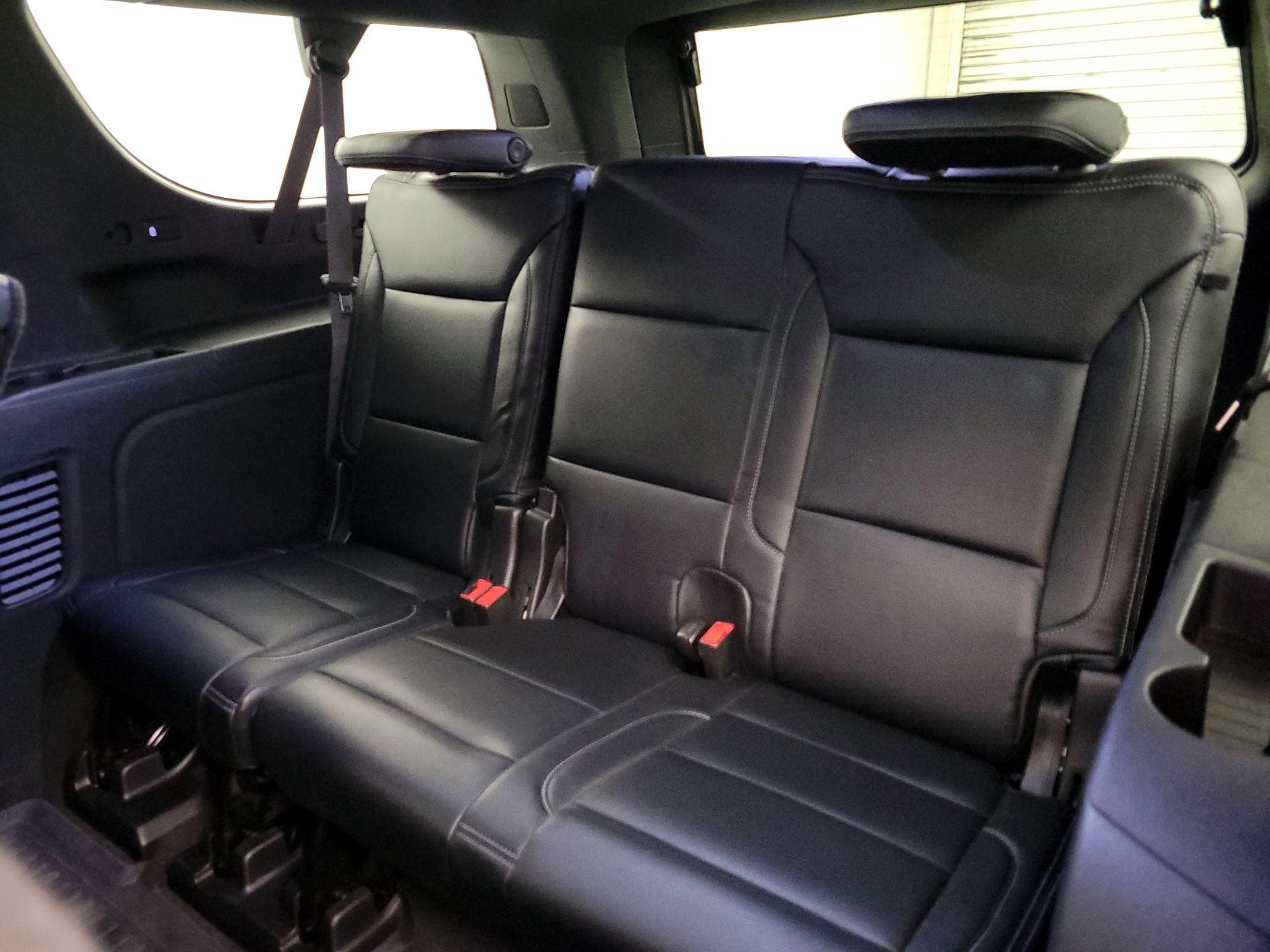 Thumbnail: 2022 Chevrolet Suburban - 20