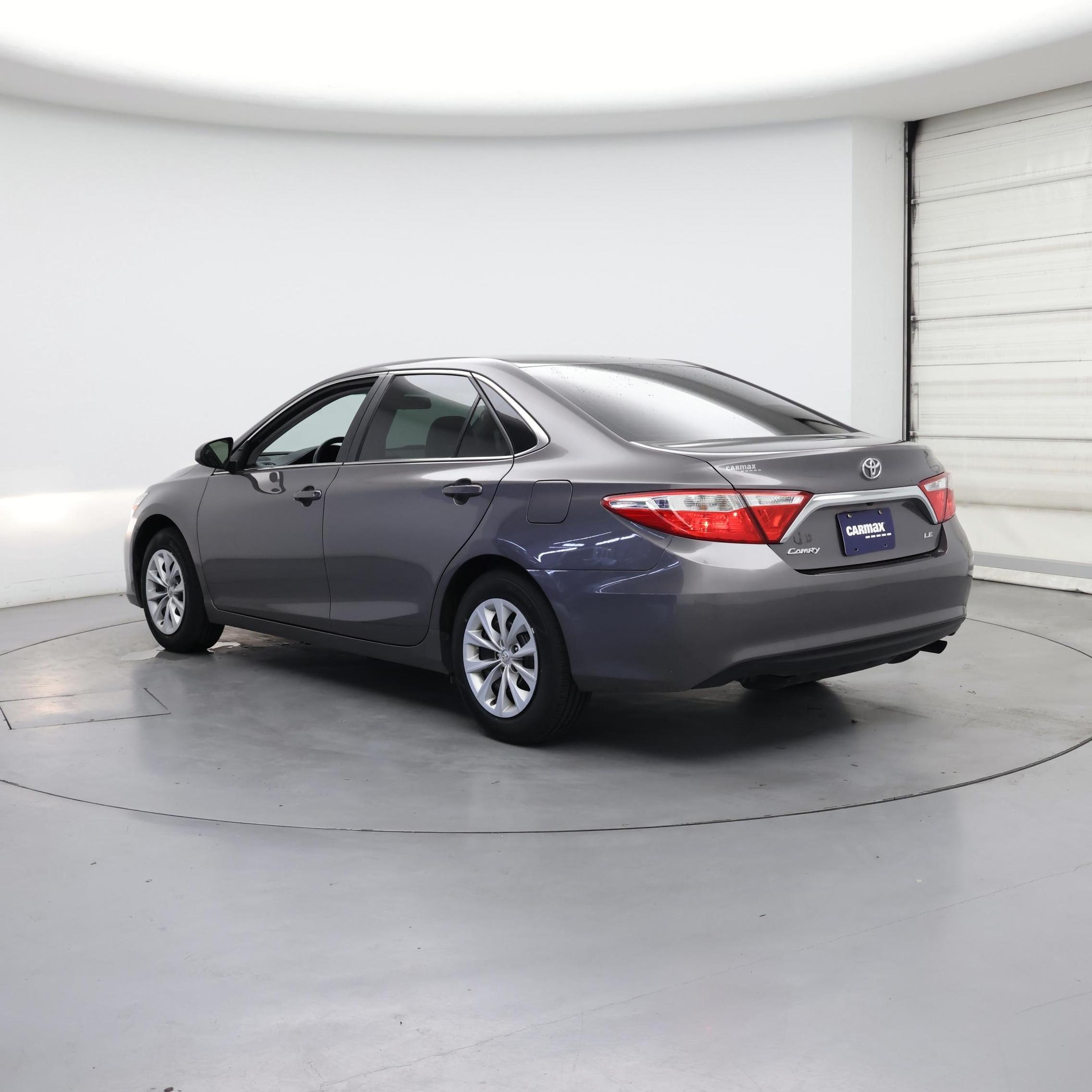 Thumbnail: 2017 Toyota Camry - 2
